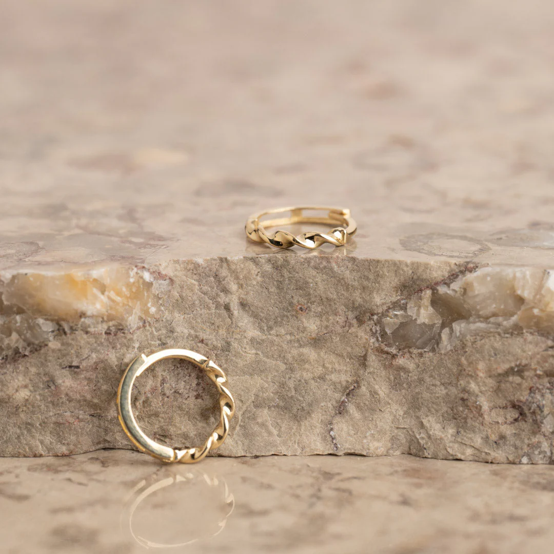 ADELIE SOLID GOLD CREOL EARRING - Image 6