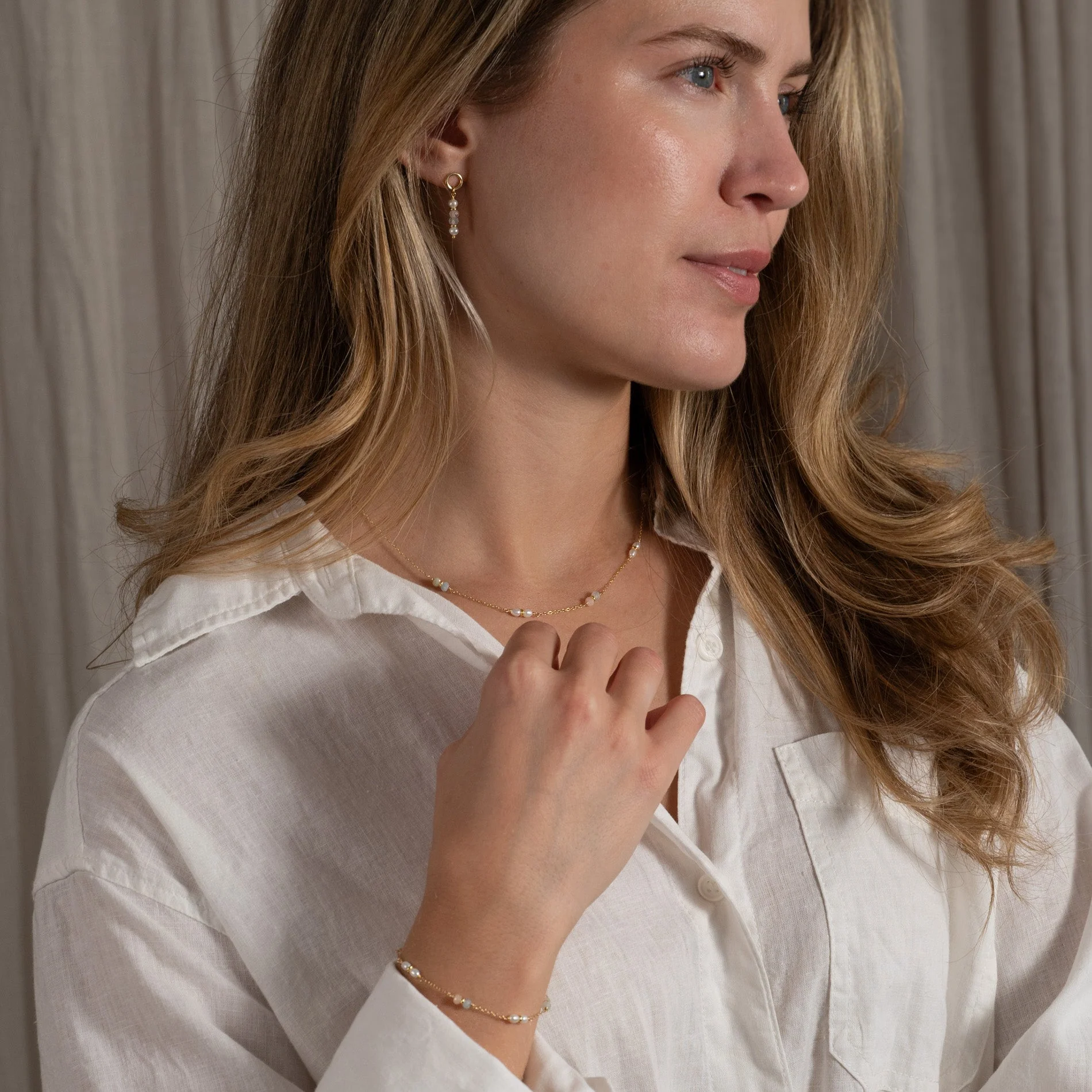 ADIRA MORGANITE PEARL GOLDEN BRACELET - Image 6