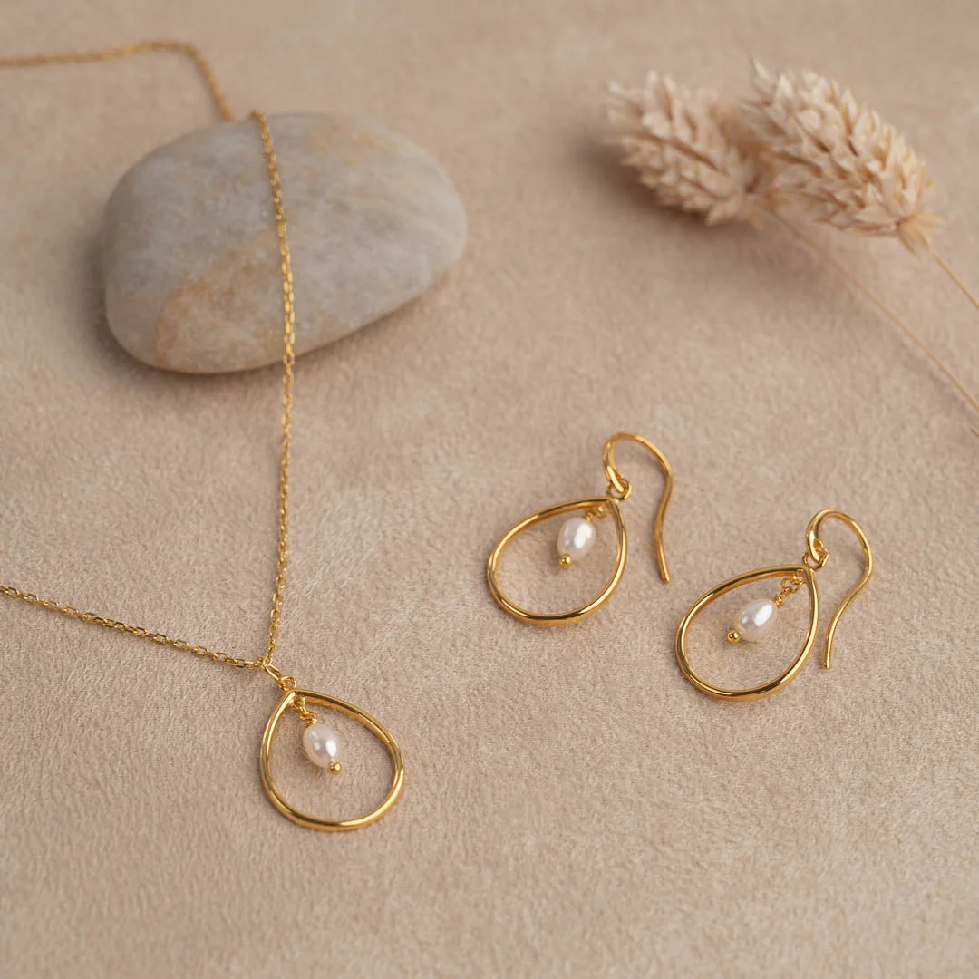 ALEXANDRA PEARL GOLDEN EARRING - Image 7