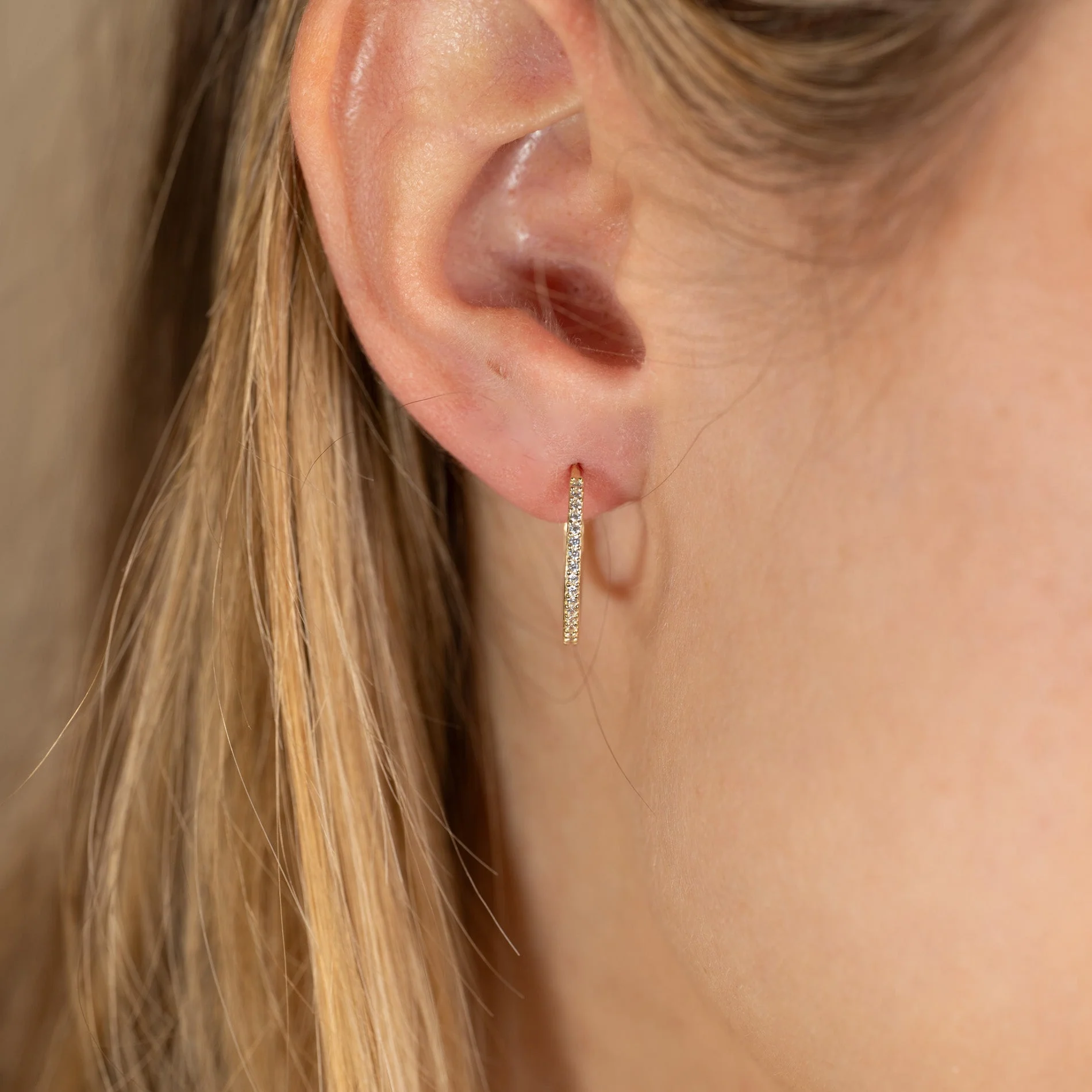 ALISSA CRYSTAL SOLID GOLD CREOL EARRING - 18mm - Image 2