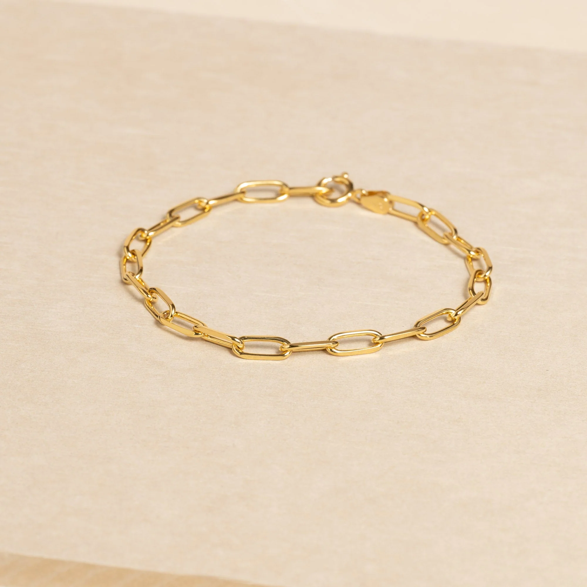 ALMA LARGE LINK GOLDEN BRACELET - Image 4