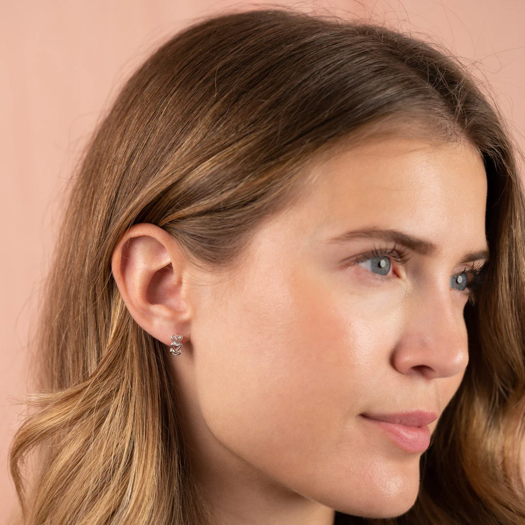 AMARA SILVER HUGGIE EARRING - Image 4