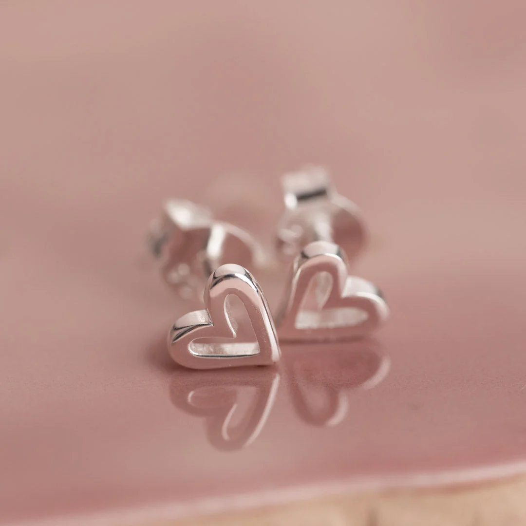 AMARA SILVER STUD EARRING - Image 3