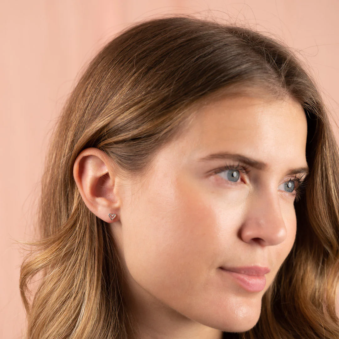 AMARA SILVER STUD EARRING - Image 6