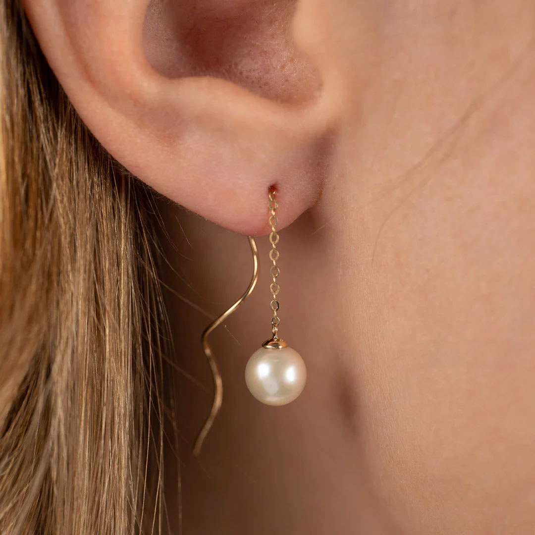 AMELIA PEARL SOLID GOLD EARRING - Image 6