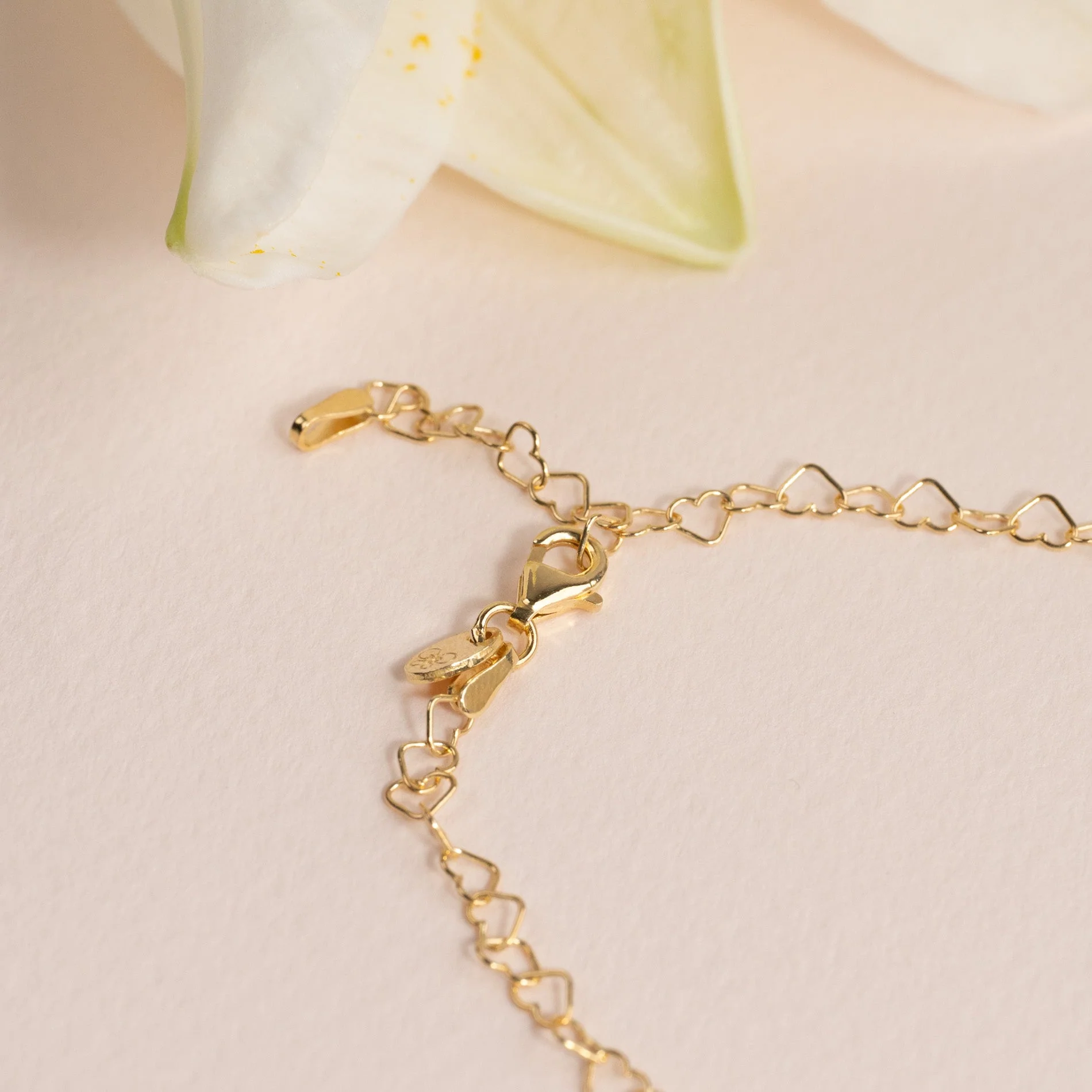 AMIRA GOLDEN BRACELET - Image 6