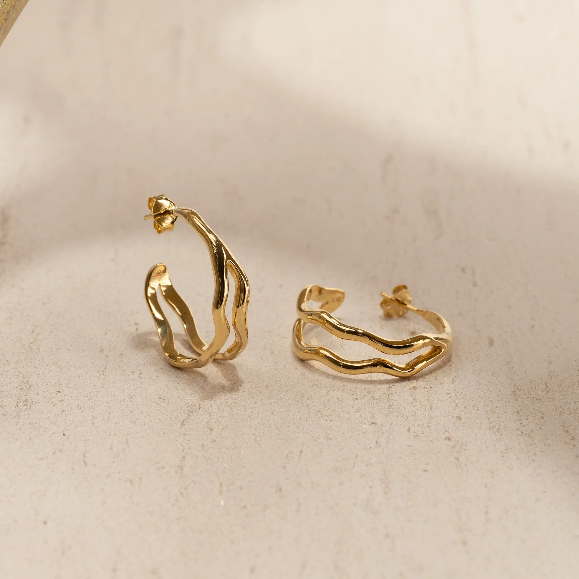 ASTRA GOLDEN CREOL EARRING
