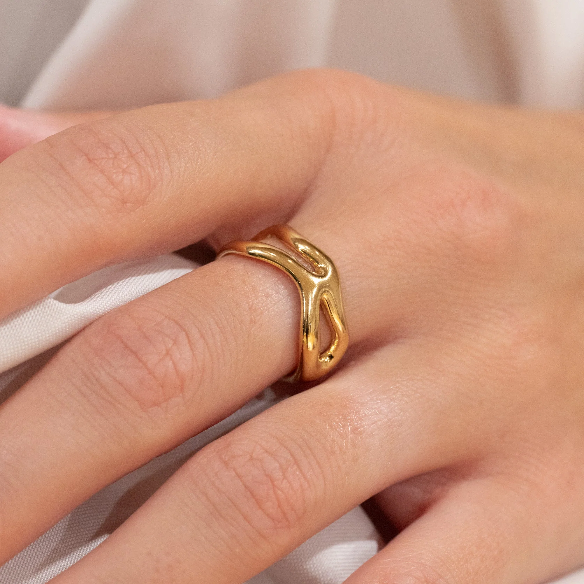 ASTRA GOLDEN RING - Image 2
