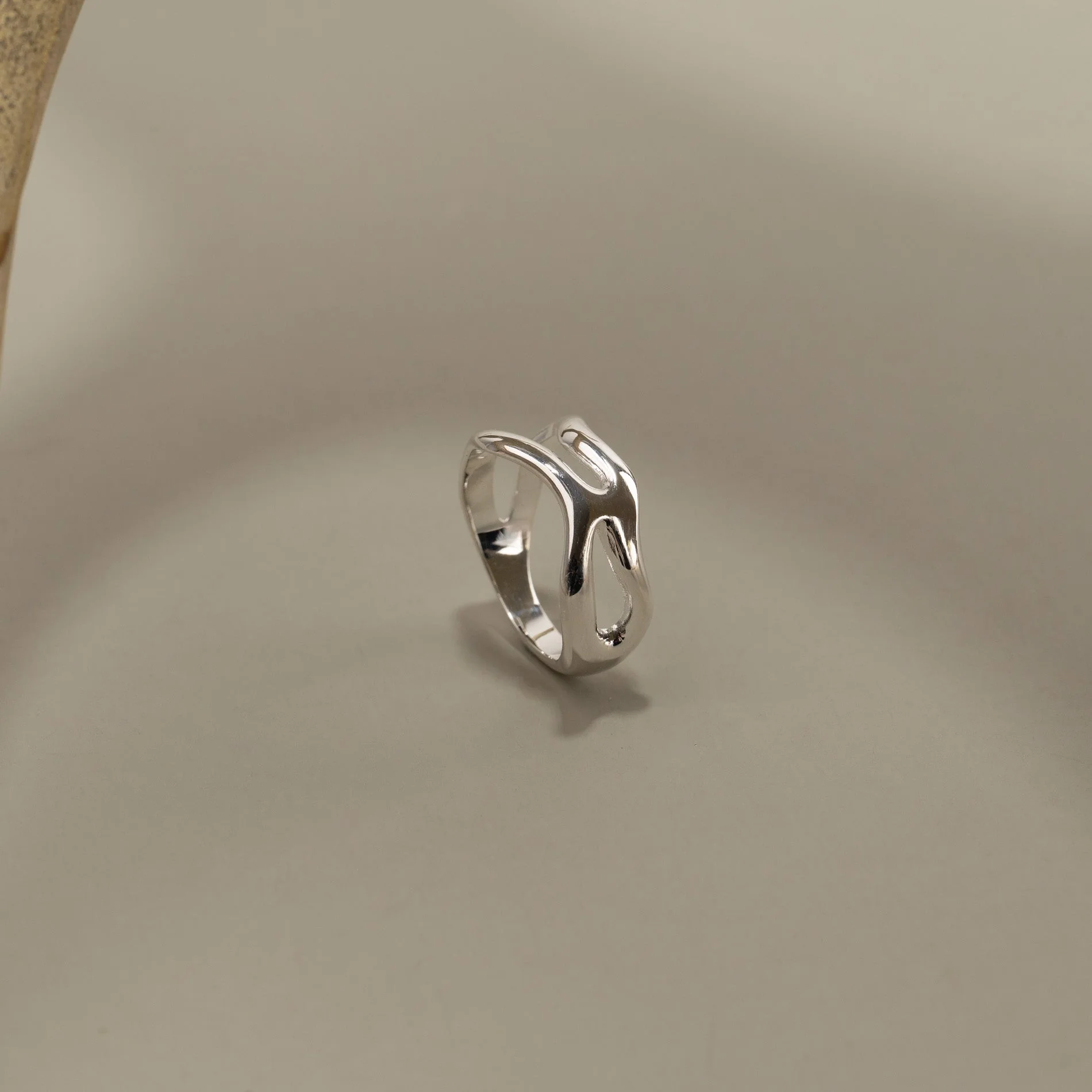 ASTRA SILVER RING