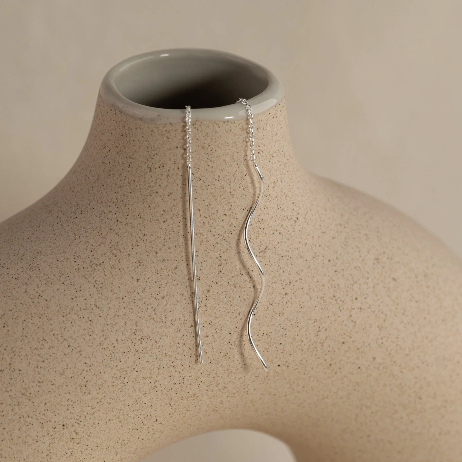 ASTRID SILVER EARRING - Image 4