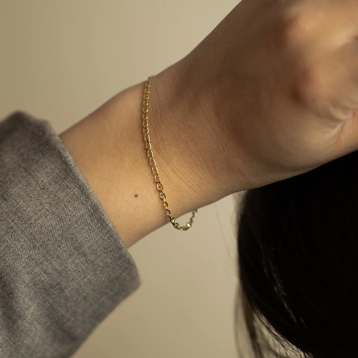AUDA SOLID GOLD BRACELET - Image 5