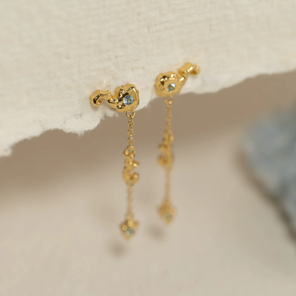 AURELIA BLUE TOPAZ GOLDEN EARRING - Image 7