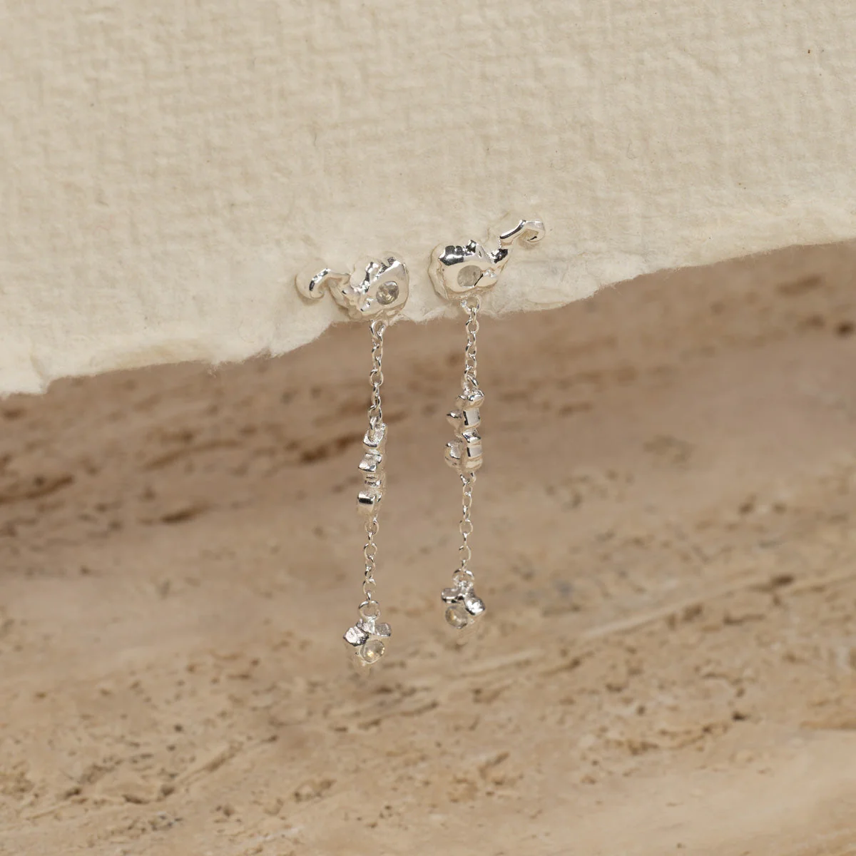 AURELIA MOONSTONE SILVER EARRING - Image 4