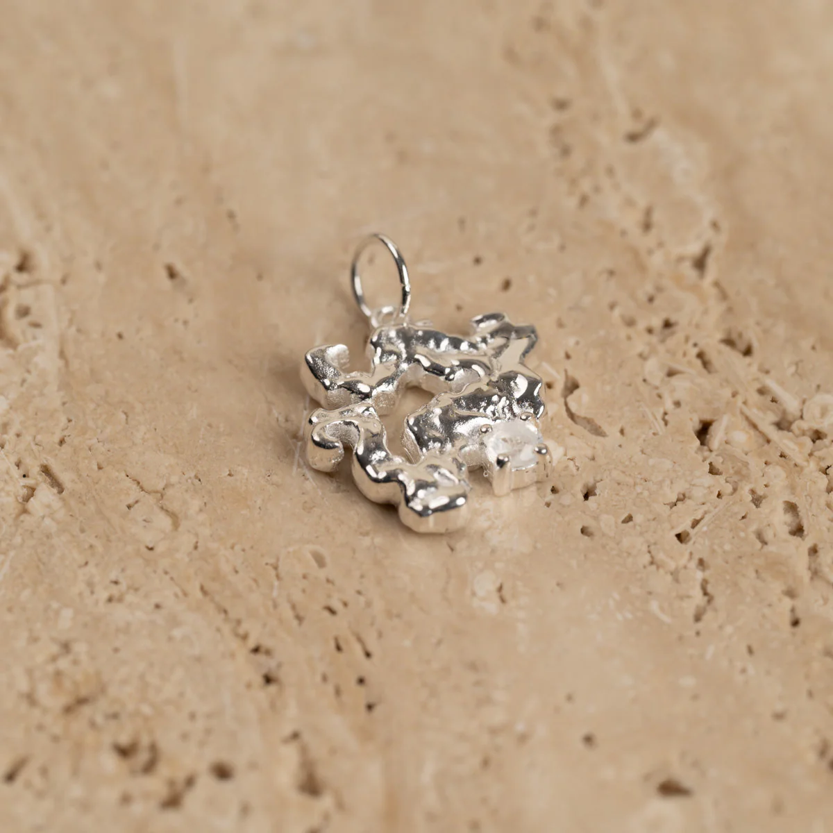 AURELIA MOONSTONE SILVER PENDANT - Image 2