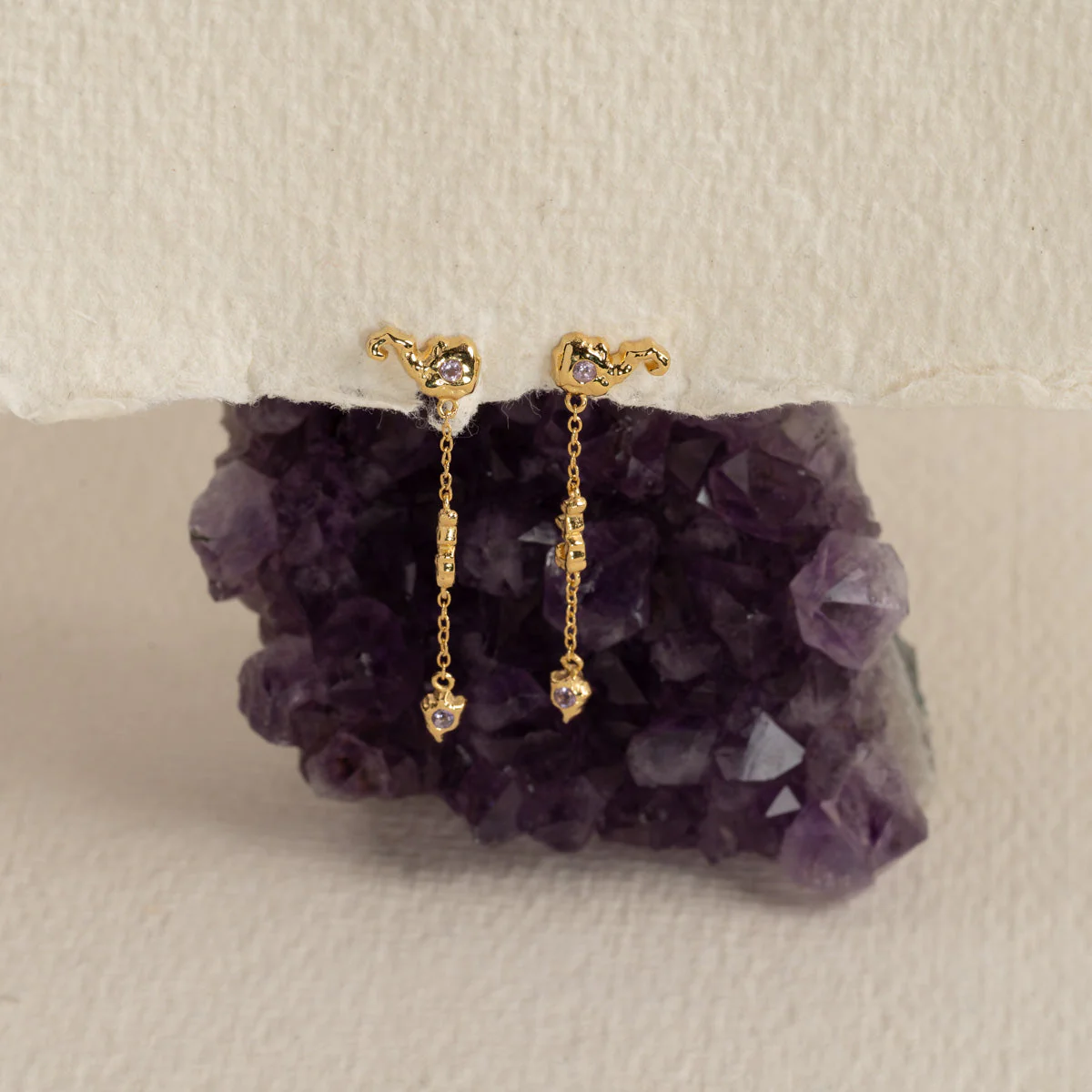 AURELIA PURPLE AMETHYST GOLDEN EARRING - Image 3