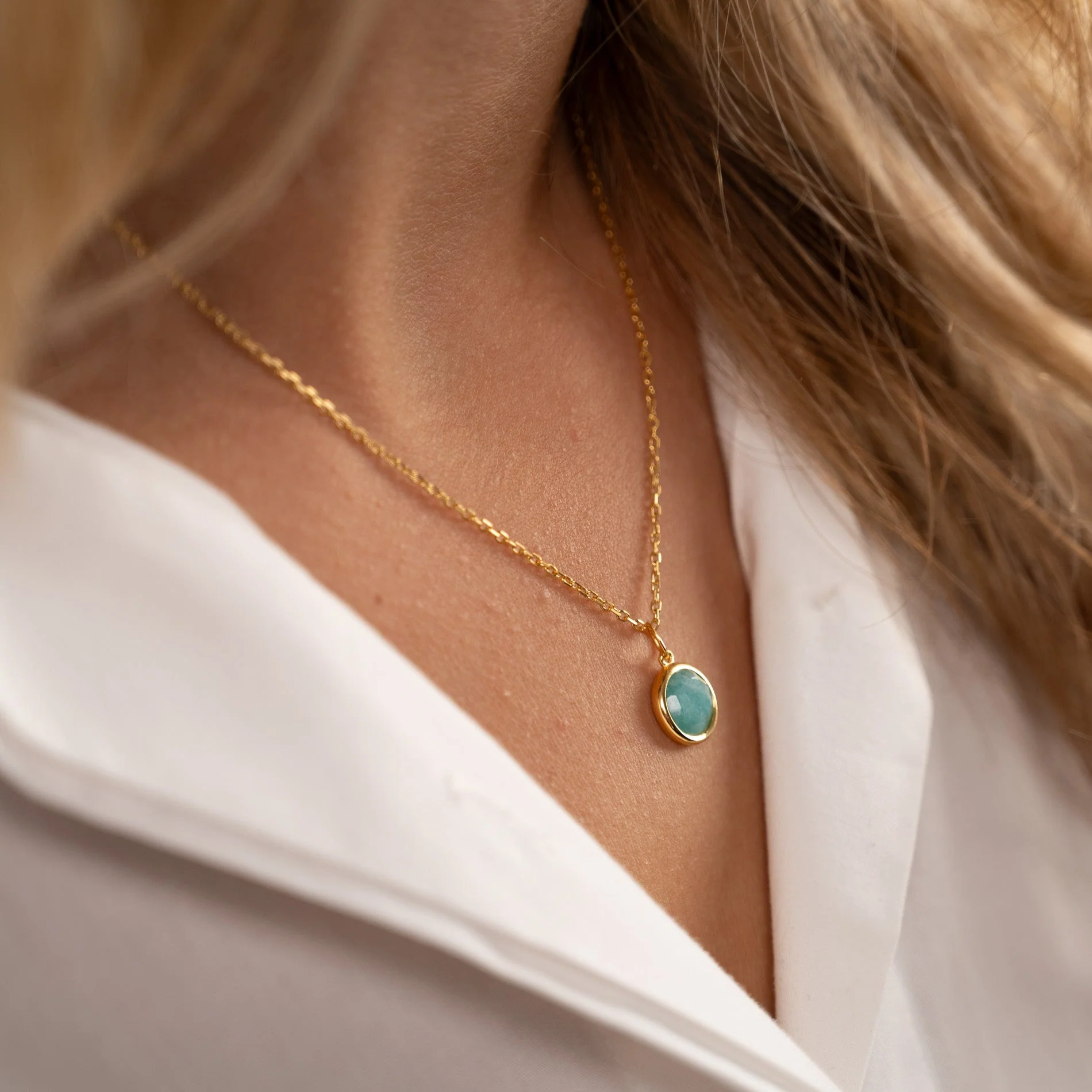 AVA AMAZONITE GOLDEN PENDANT - Image 5