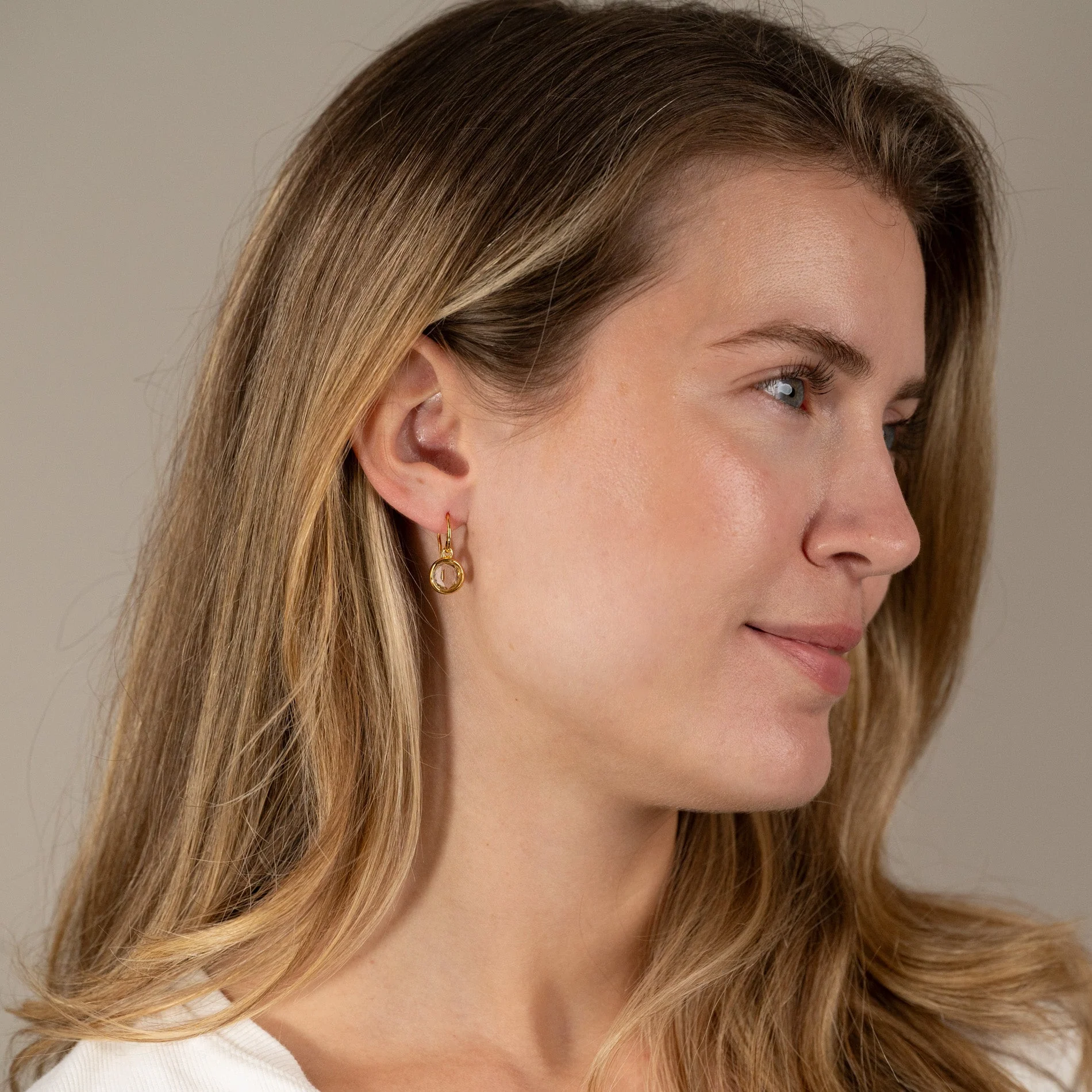AVA WHITE TOPAZ GOLDEN HOOK EARRING - Image 6