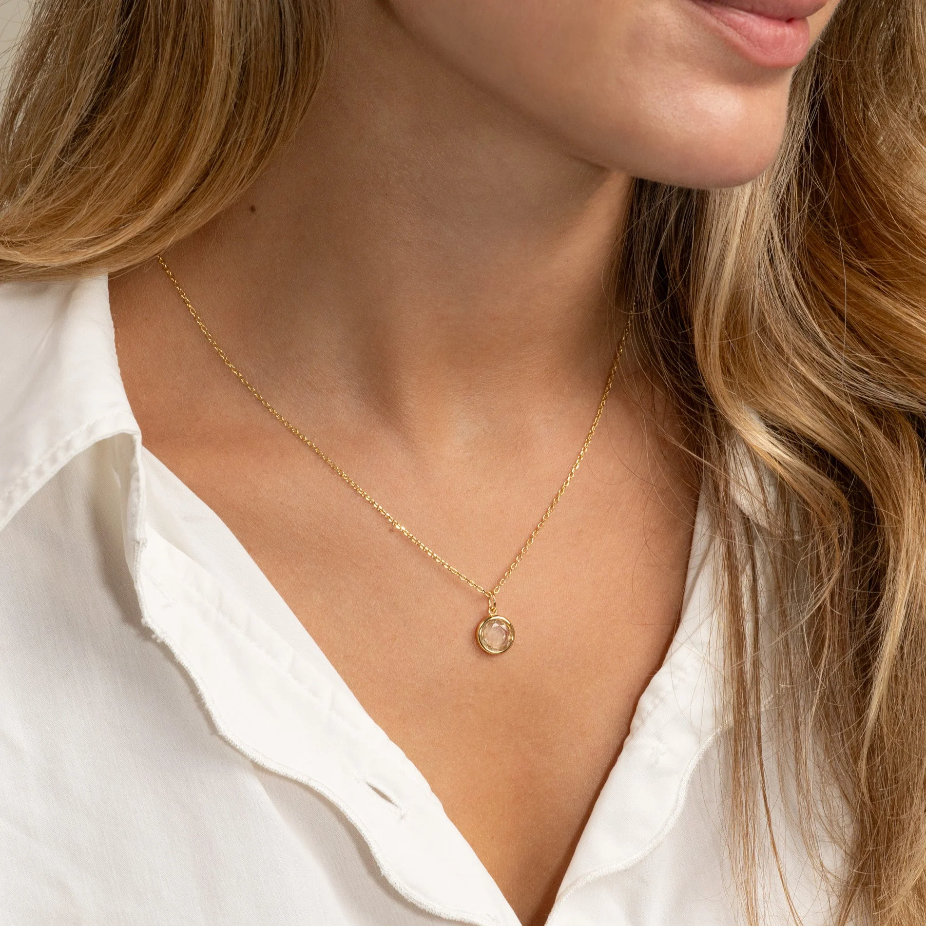 AVA WHITE TOPAZ GOLDEN PENDANT - Image 4