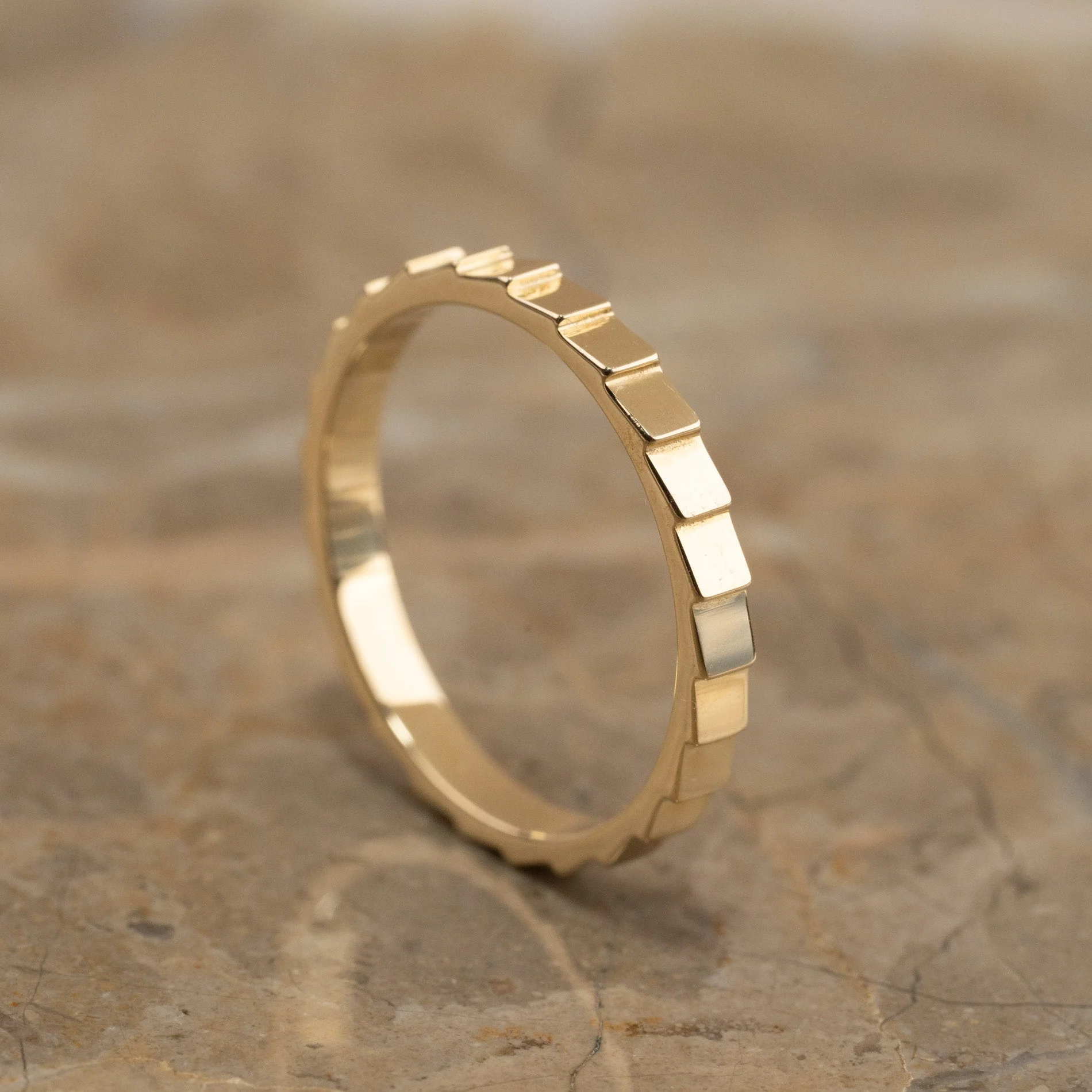 AXELLE SOLID GOLD RING - Image 3