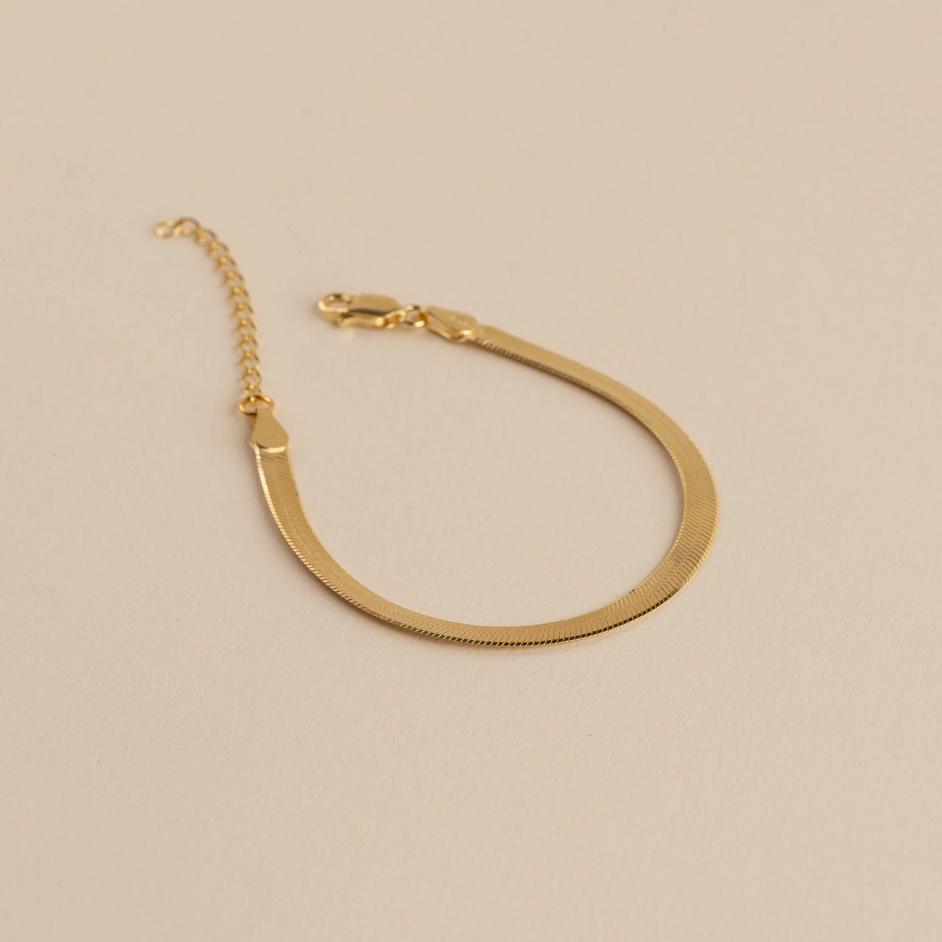 AYA GOLDEN BRACELET - Image 2