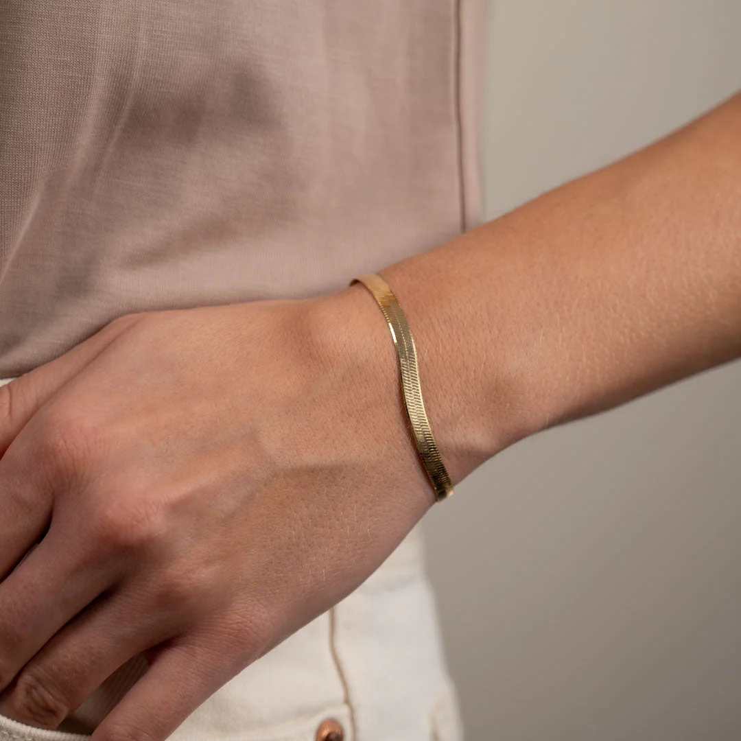 AYA GOLDEN BRACELET - Image 3
