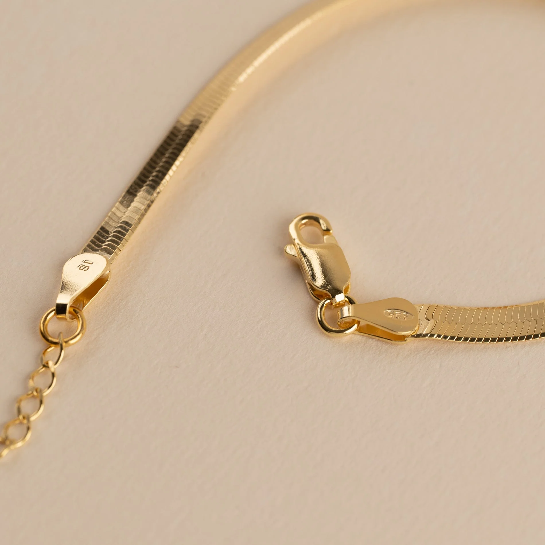 AYA GOLDEN BRACELET - Image 4