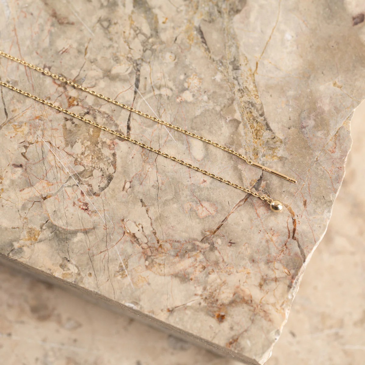 BEATRICE SOLID GOLD DROP EARRING - Image 5