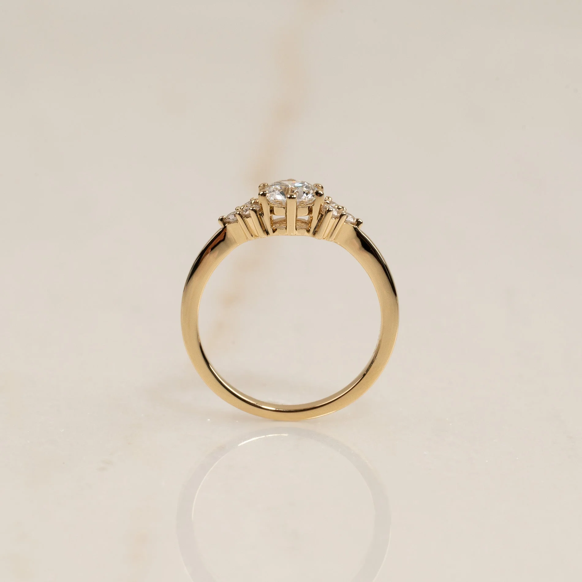6-PRONG CLUSTER DIAMOND RING - 0.9ct - Image 3