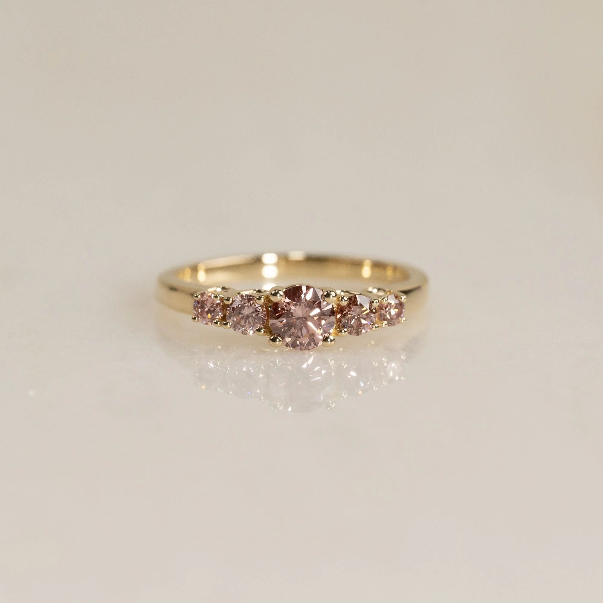 FIVE-STONE TRELLIS CHAMPAGNE DIAMOND RING - 0.7ct - Image 3