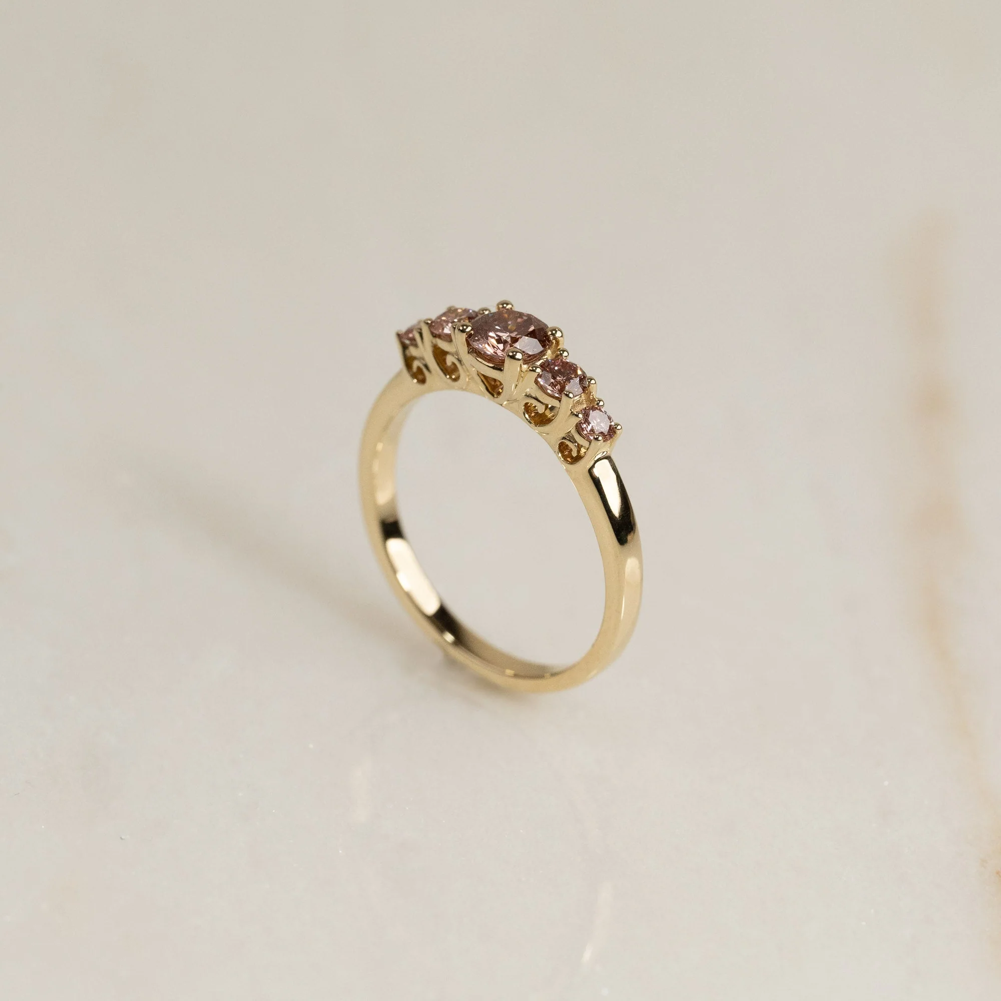 FIVE-STONE TRELLIS CHAMPAGNE DIAMOND RING - 0.7ct - Image 4