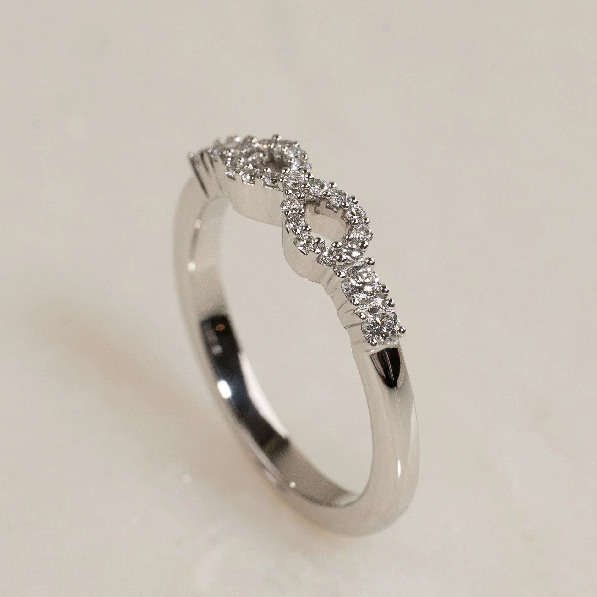 INFINITY DIAMOND RING - 0.39ct - Image 2