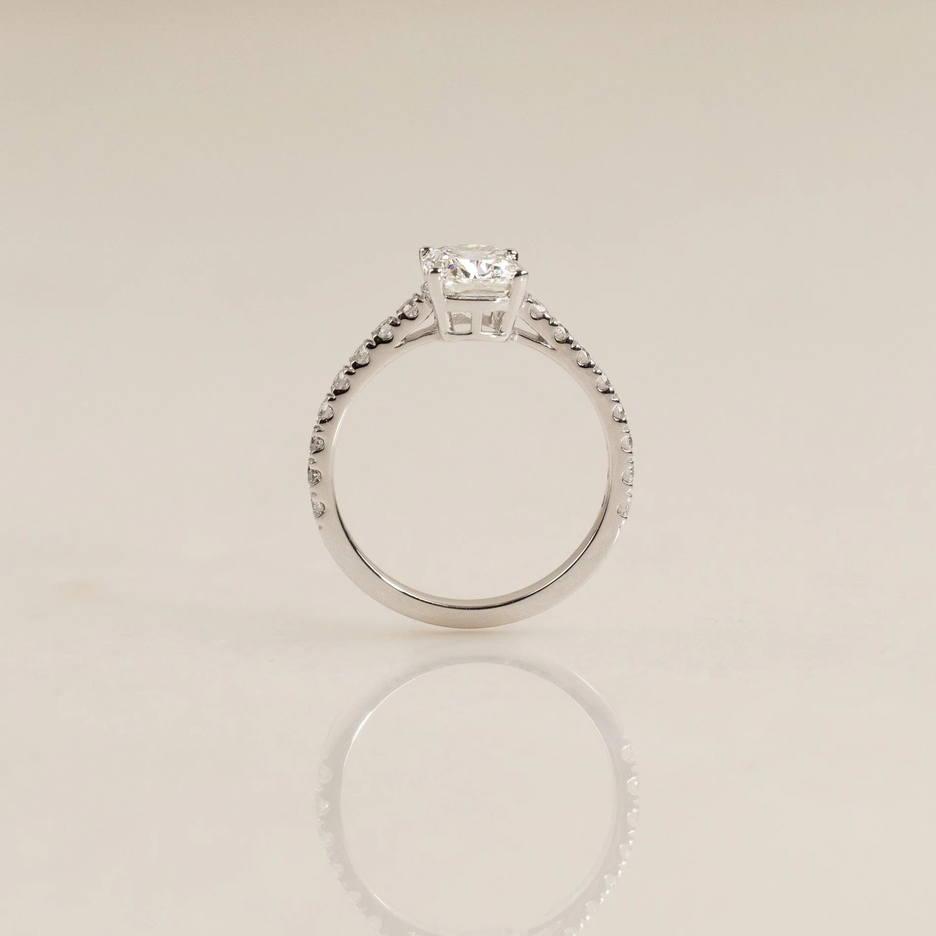 ELONGATED CUSHION ALLIANCE DIAMOND RING - 1.95ct - Image 6