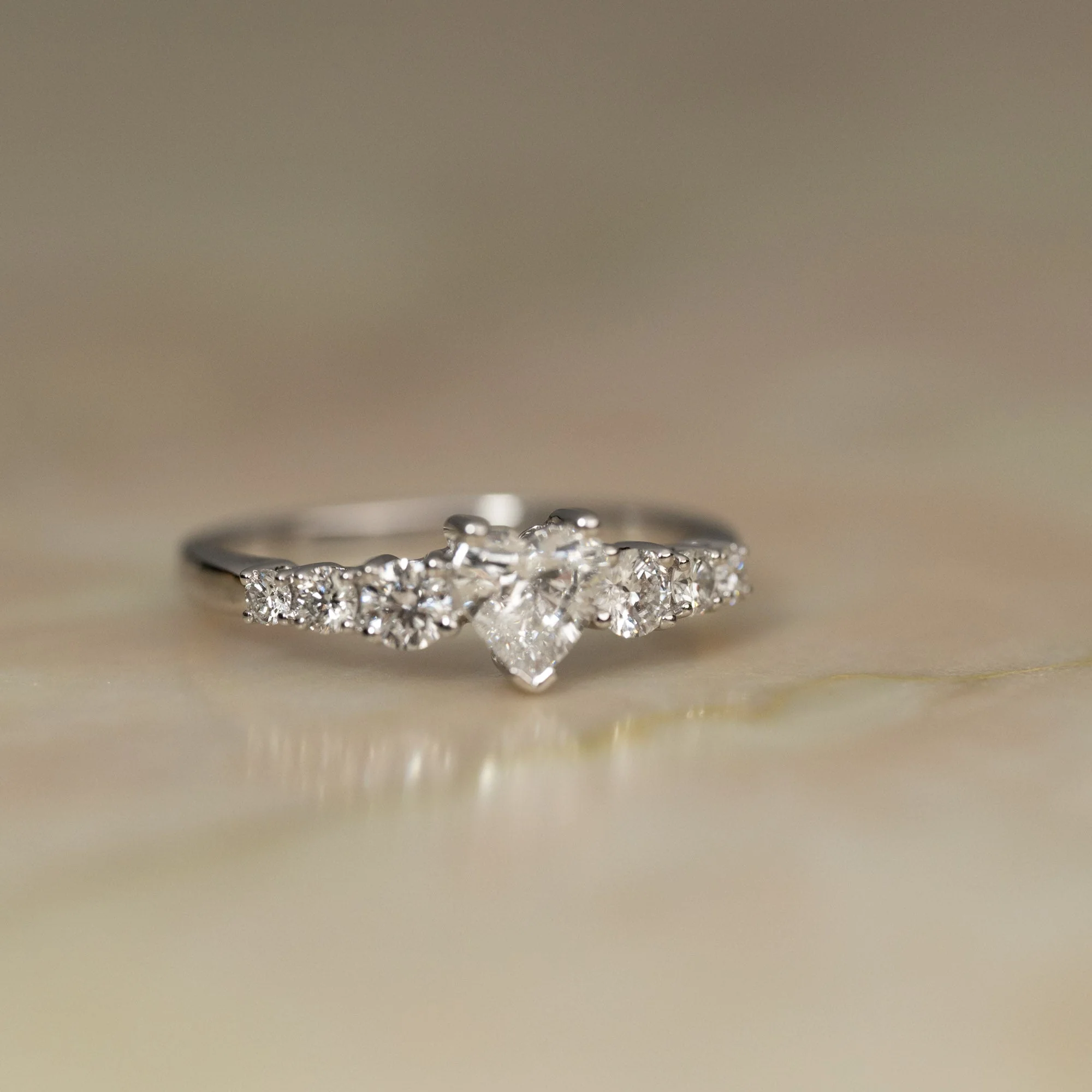 SEVEN-STONE HEART DIAMOND RING - 0.75ct - Image 3