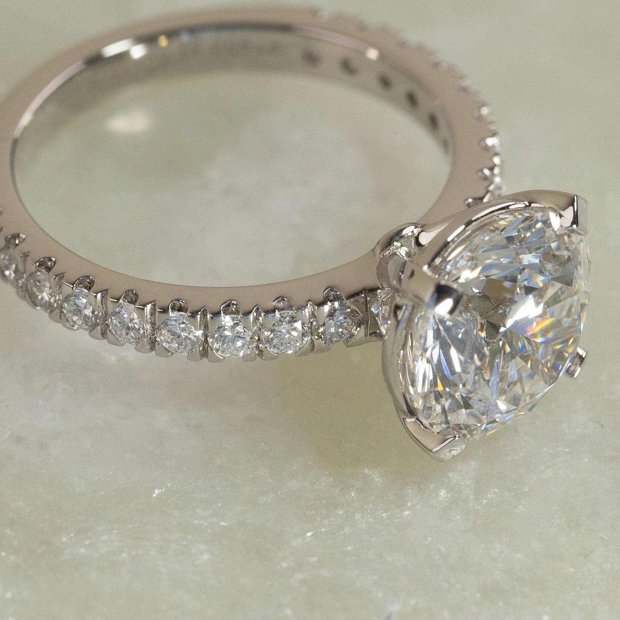 SOLITAIRE ALLIANCE DIAMOND RING - 2.4ct - Image 3