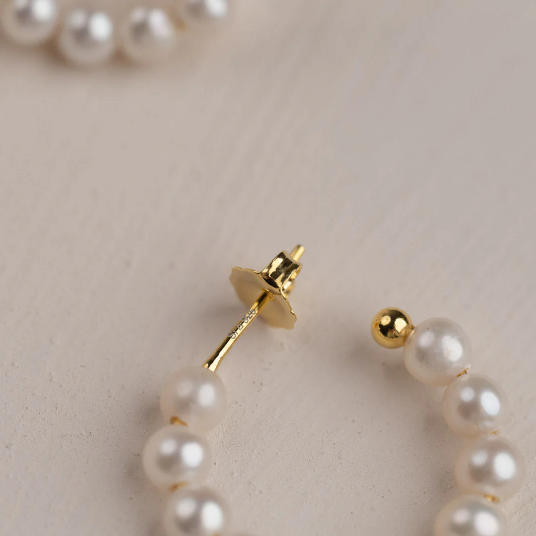 BLAIR PEARL GOLDEN CREOL EARRING - Image 7