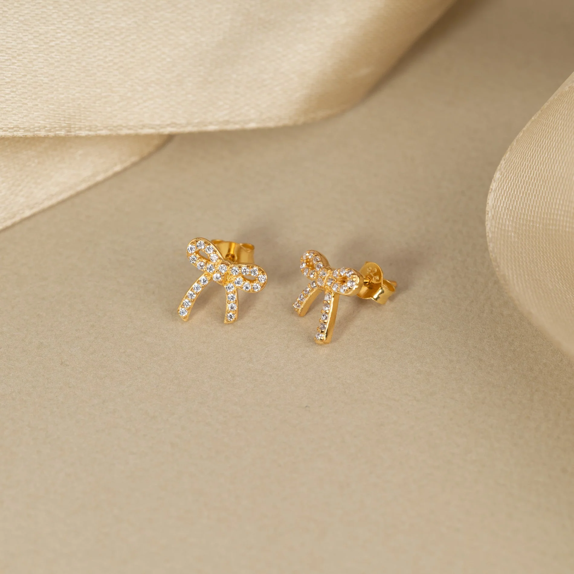 BOWIE CRYSTAL GOLDEN EARRING - Image 6