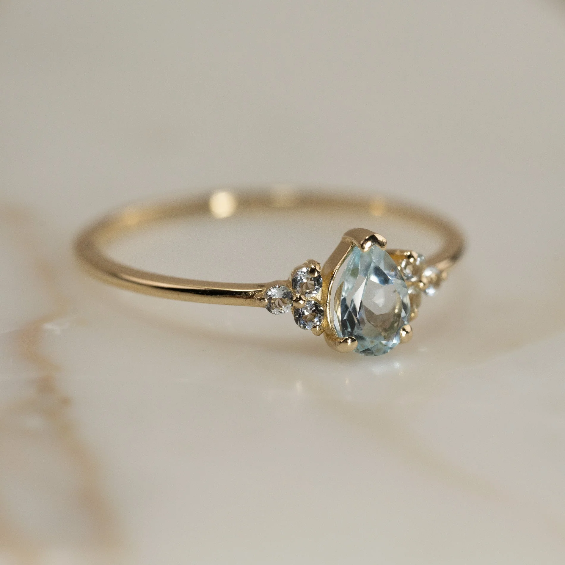 CASSANDRA BLUE TOPAZ SOLID GOLD RING - Image 3