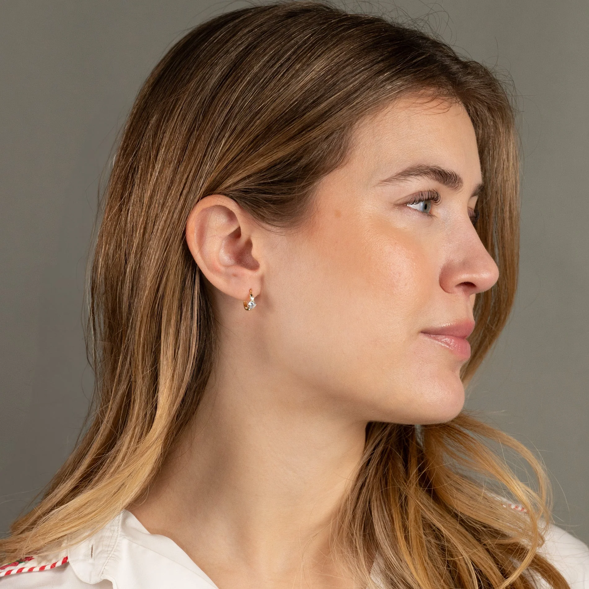 CASSIE CRYSTAL SOLID GOLD EARRING - Image 6