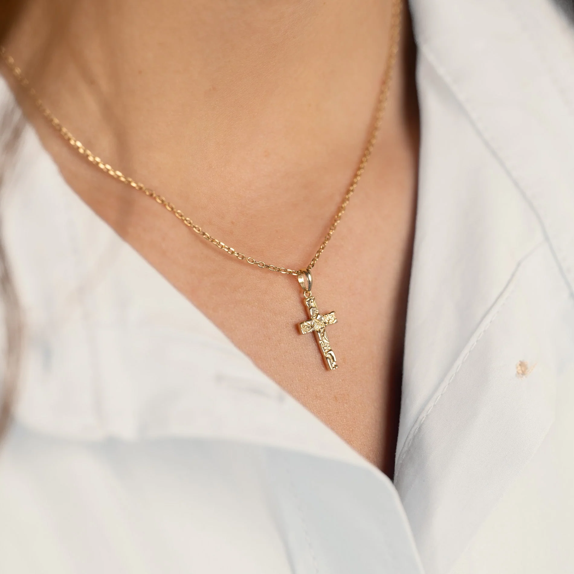 CELESTE SOLID GOLD PENDANT - Image 3