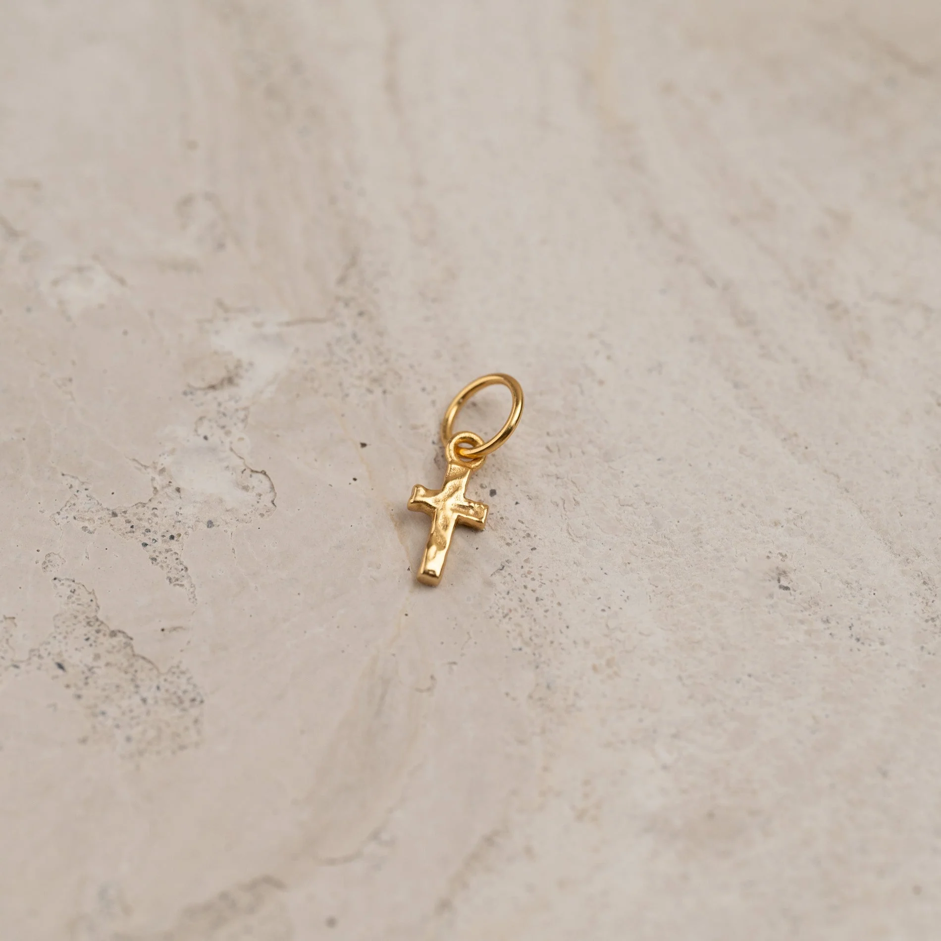CHRISTABEL GOLDEN NECKLACE - Image 5