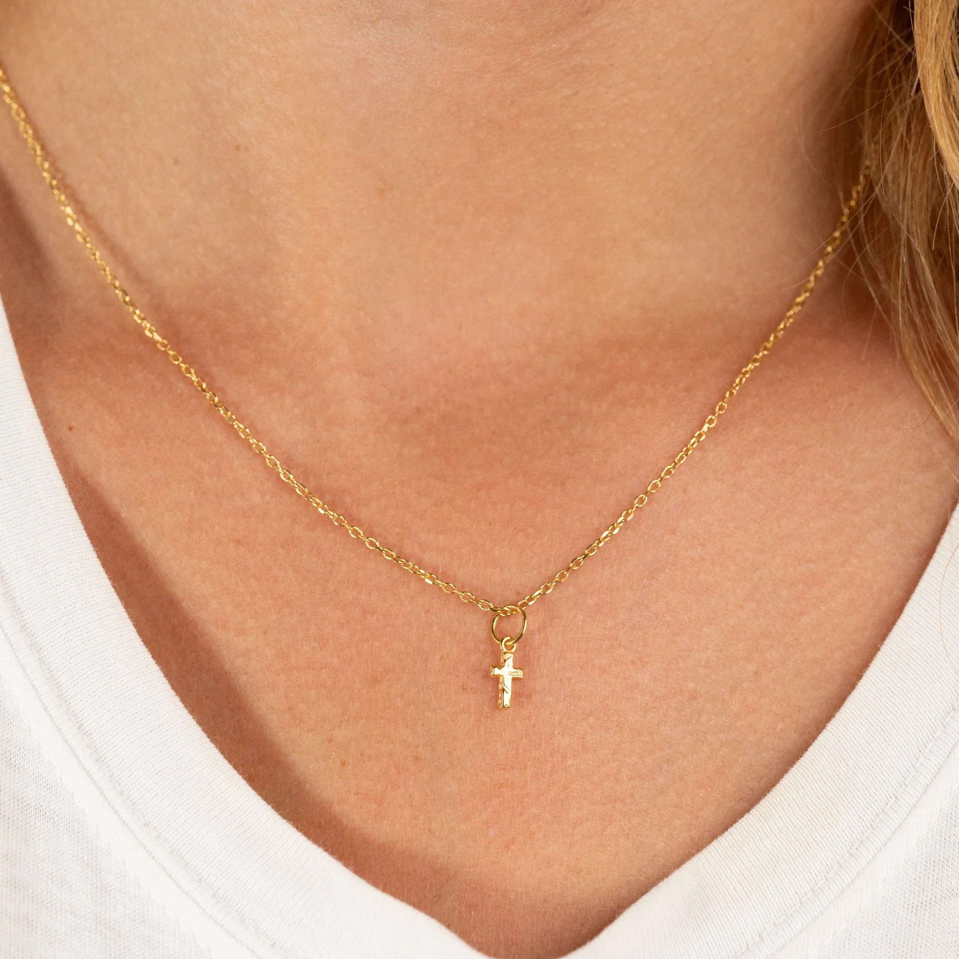 CHRISTABEL GOLDEN PENDANT - Image 7