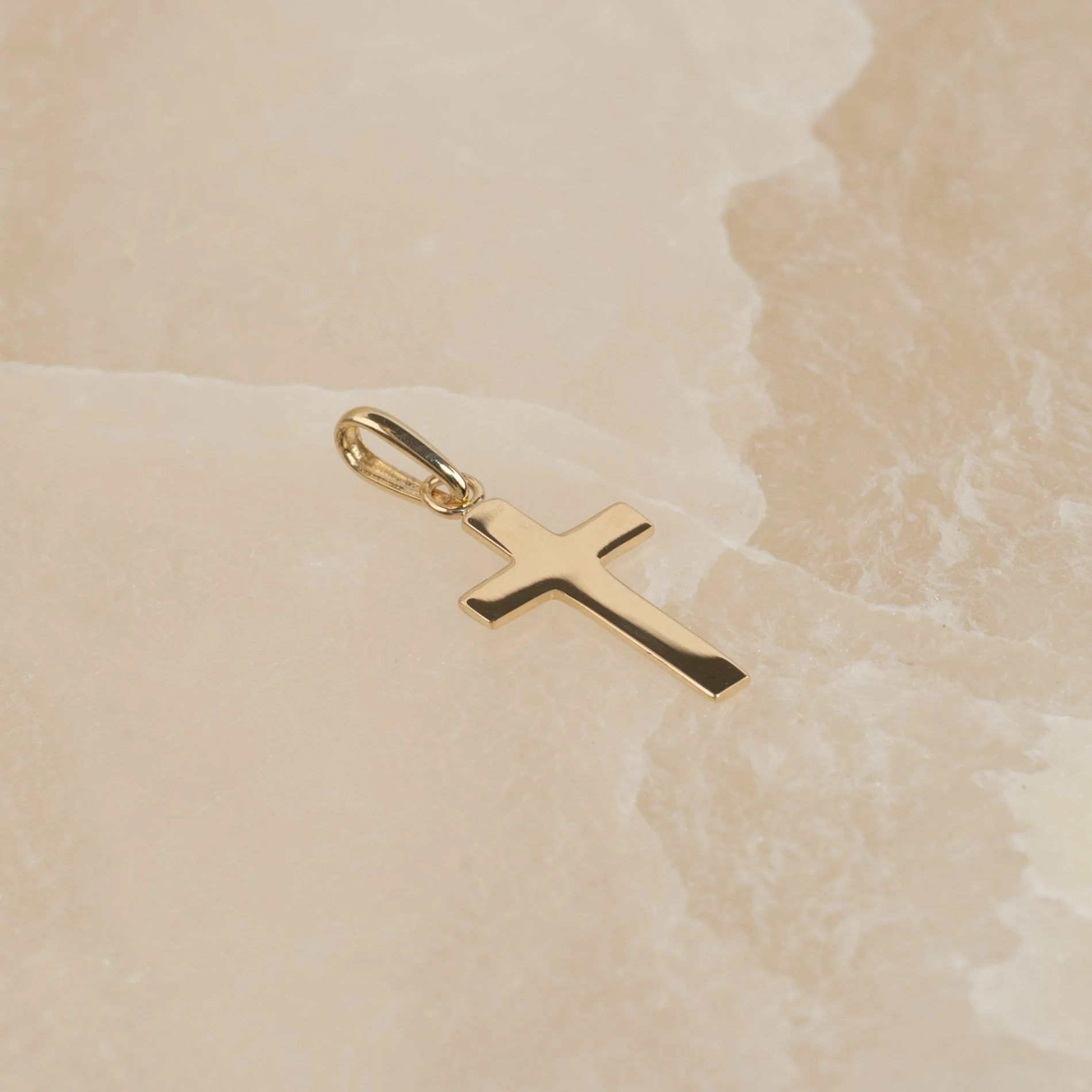 CHRISTINE SOLID GOLD PENDANT - Image 2
