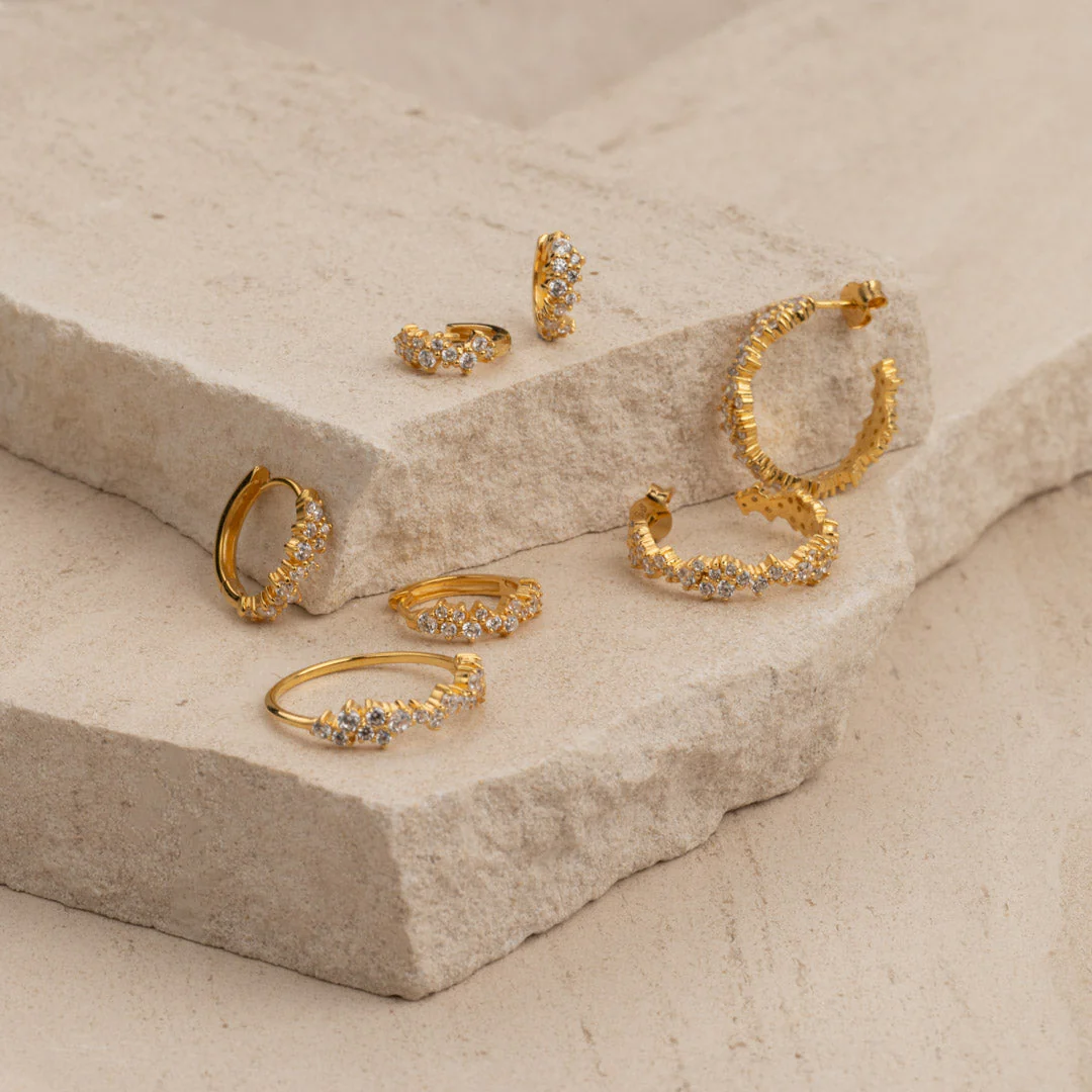 CLAIR CRYSTAL GOLDEN CREOL EARRING - Image 7