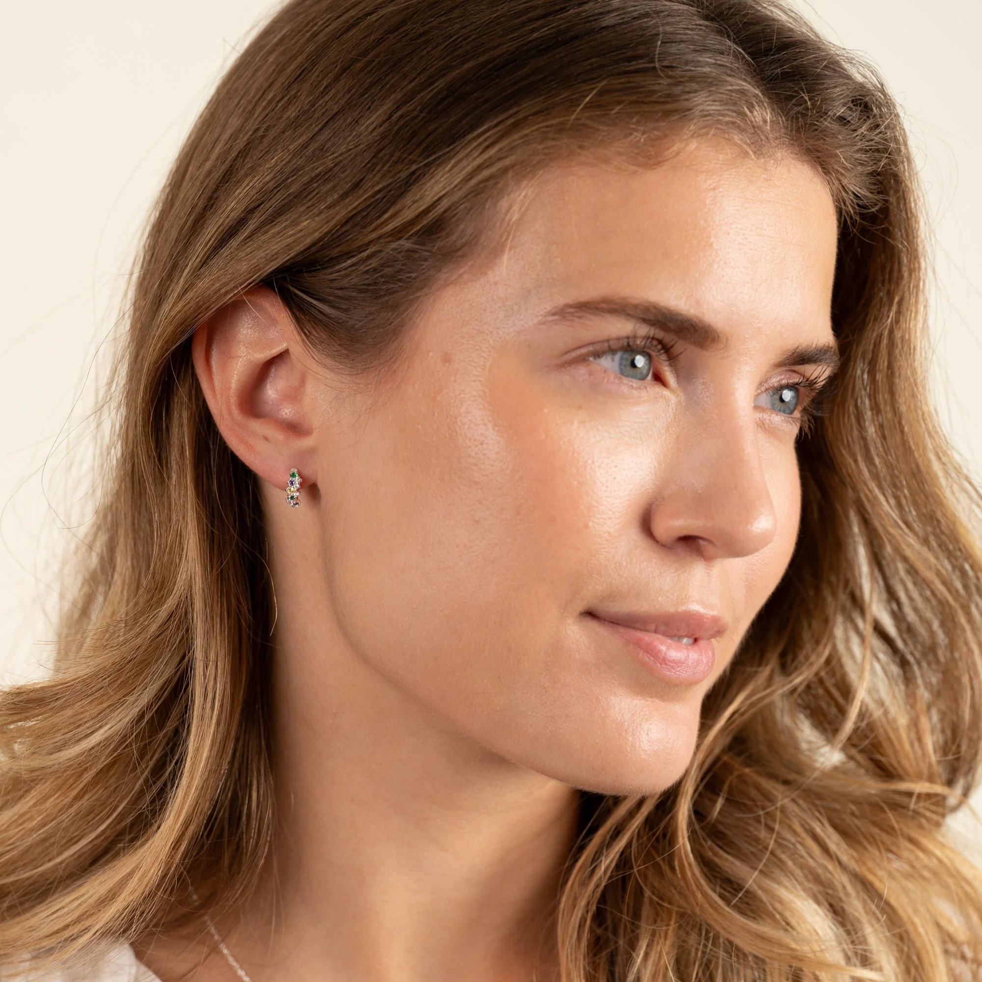 CLAIR RAINBOW SILVER MINI HUGGIE EARRING - Image 6