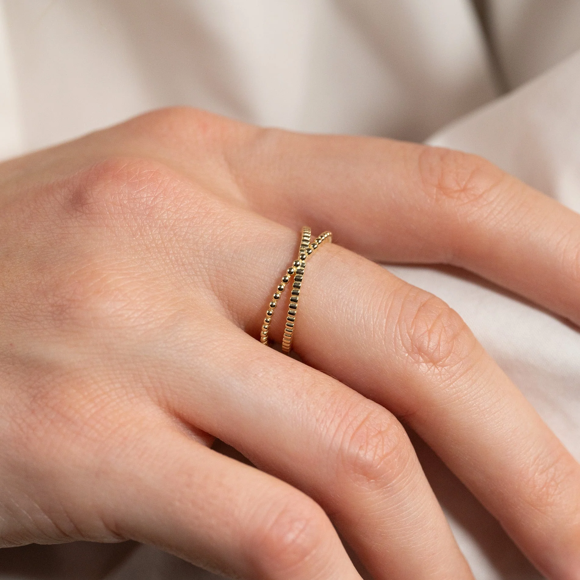 CLARISSA SOLID GOLD RING - Image 4