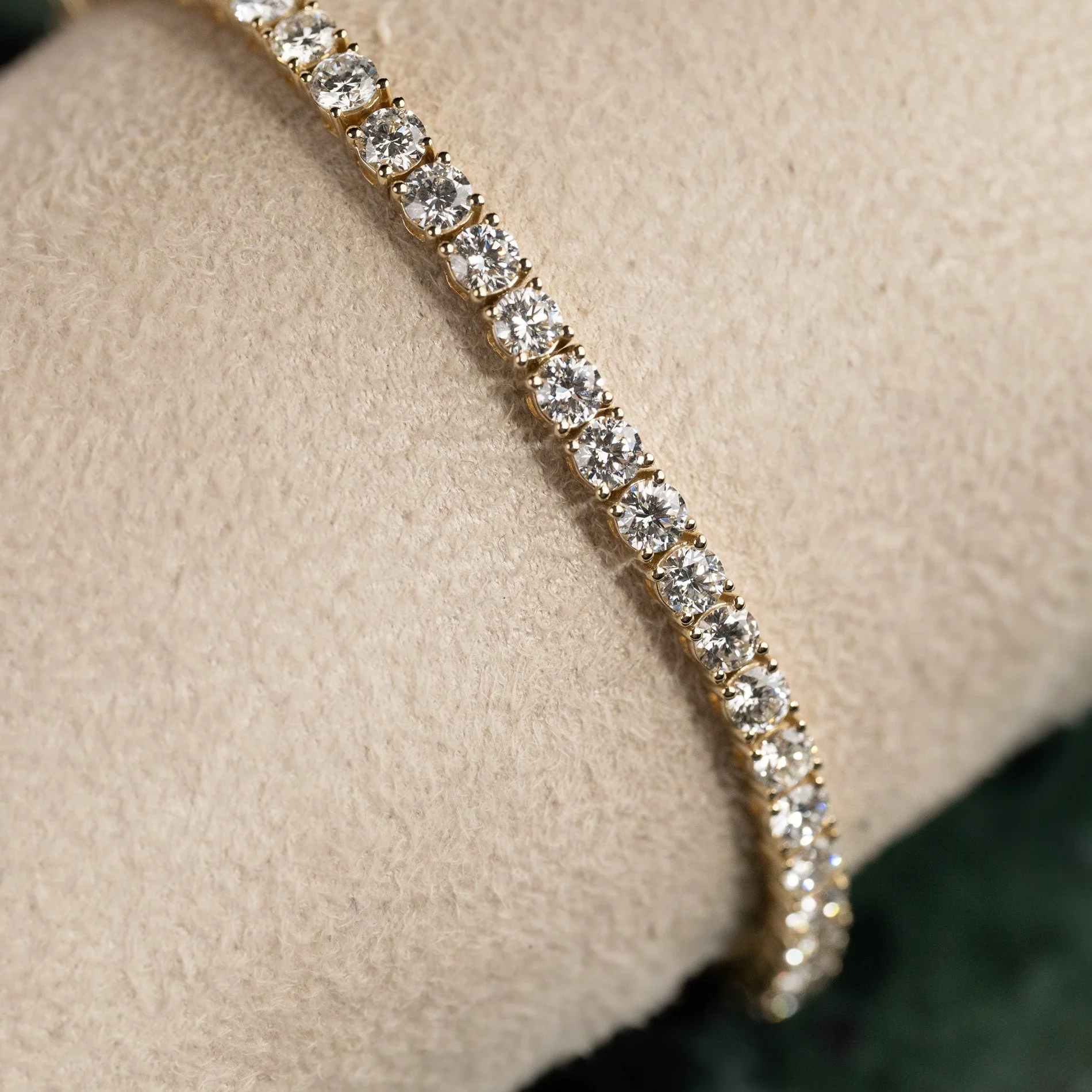 CLASSIC LAB-DIAMOND TENNIS BRACELET - 6.5ct - YG - Image 8