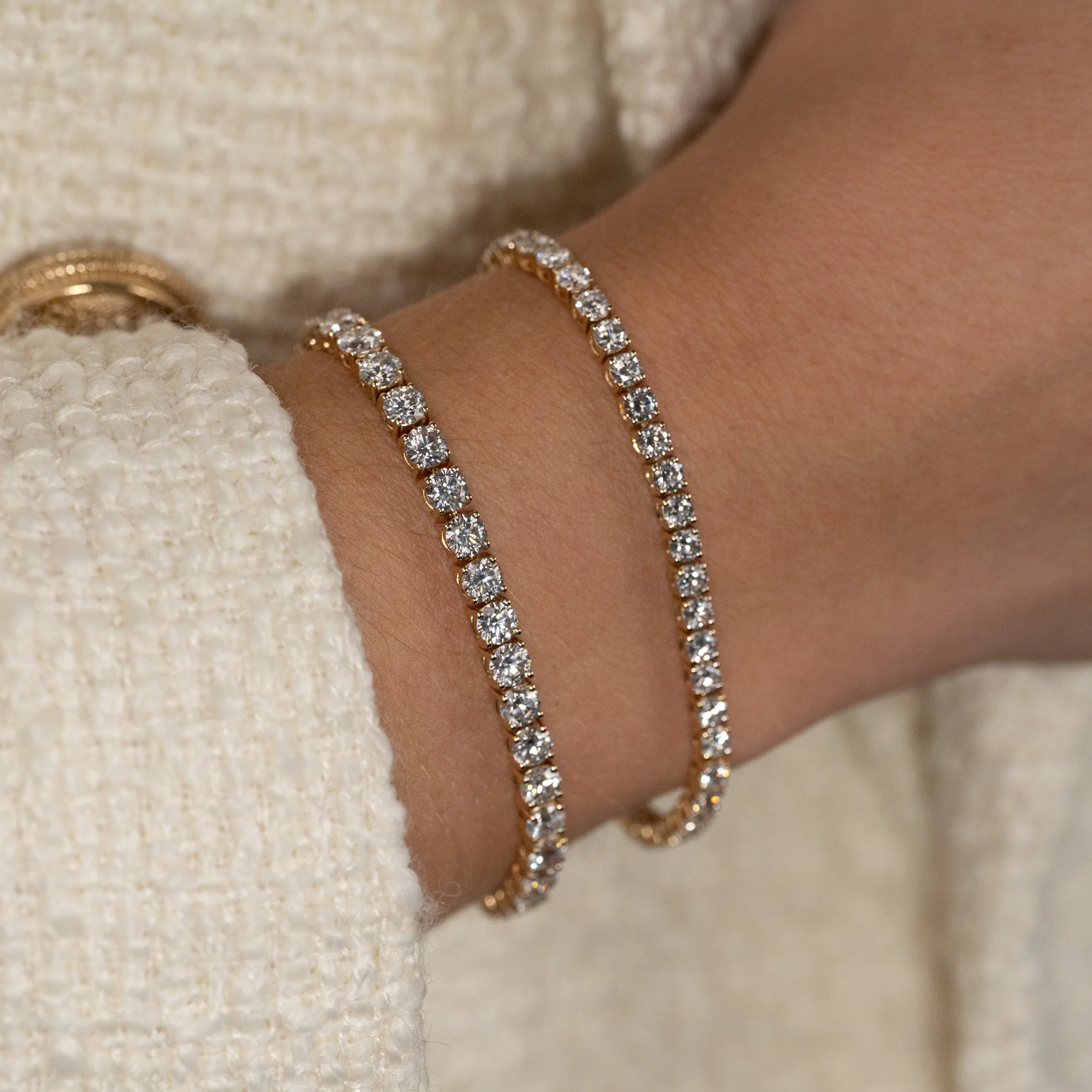 CLASSIC DIAMOND TENNIS BRACELET - Image 9