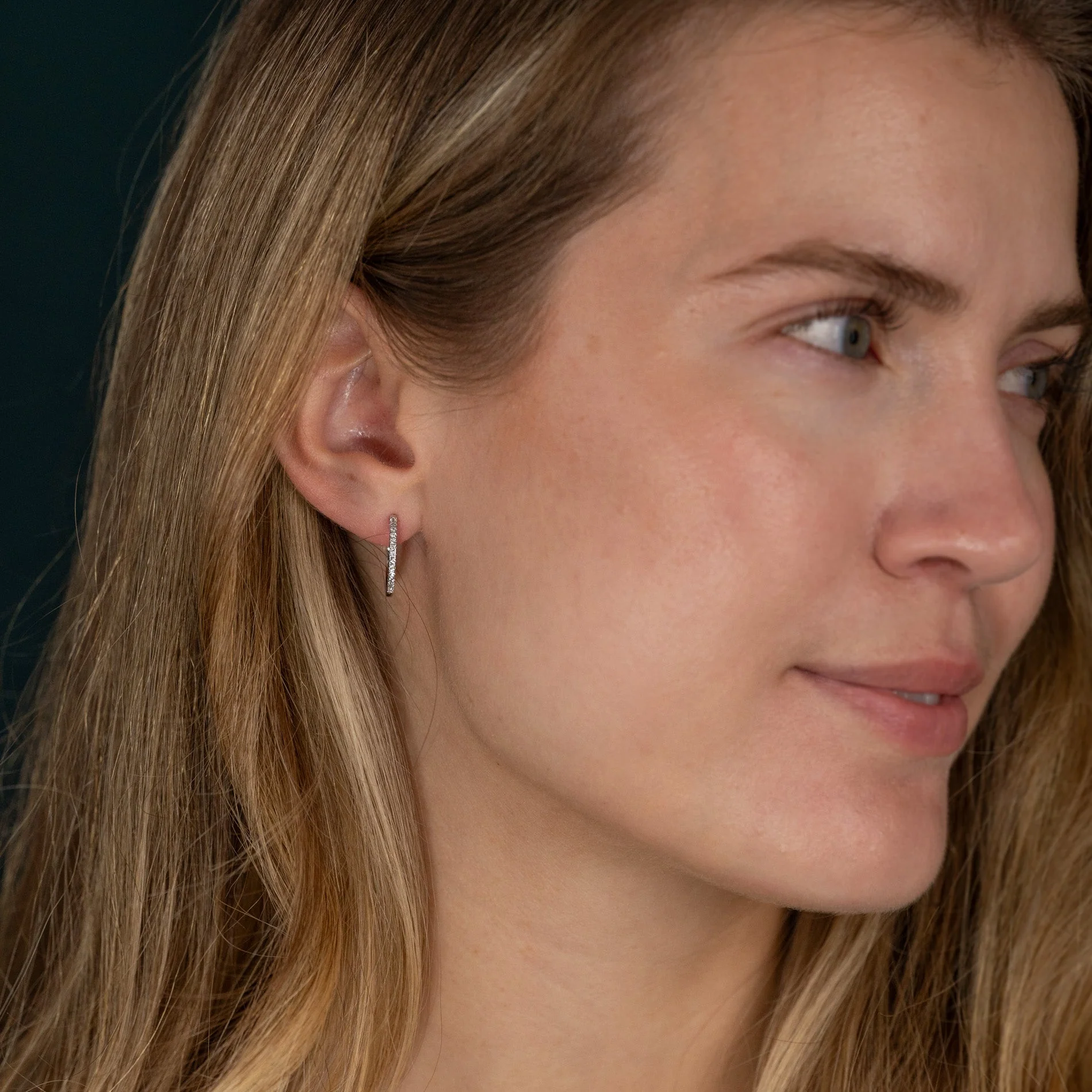 CLASSIC LAB-DIAMOND CREOL EARRING - 0.2ct - WG - Image 7