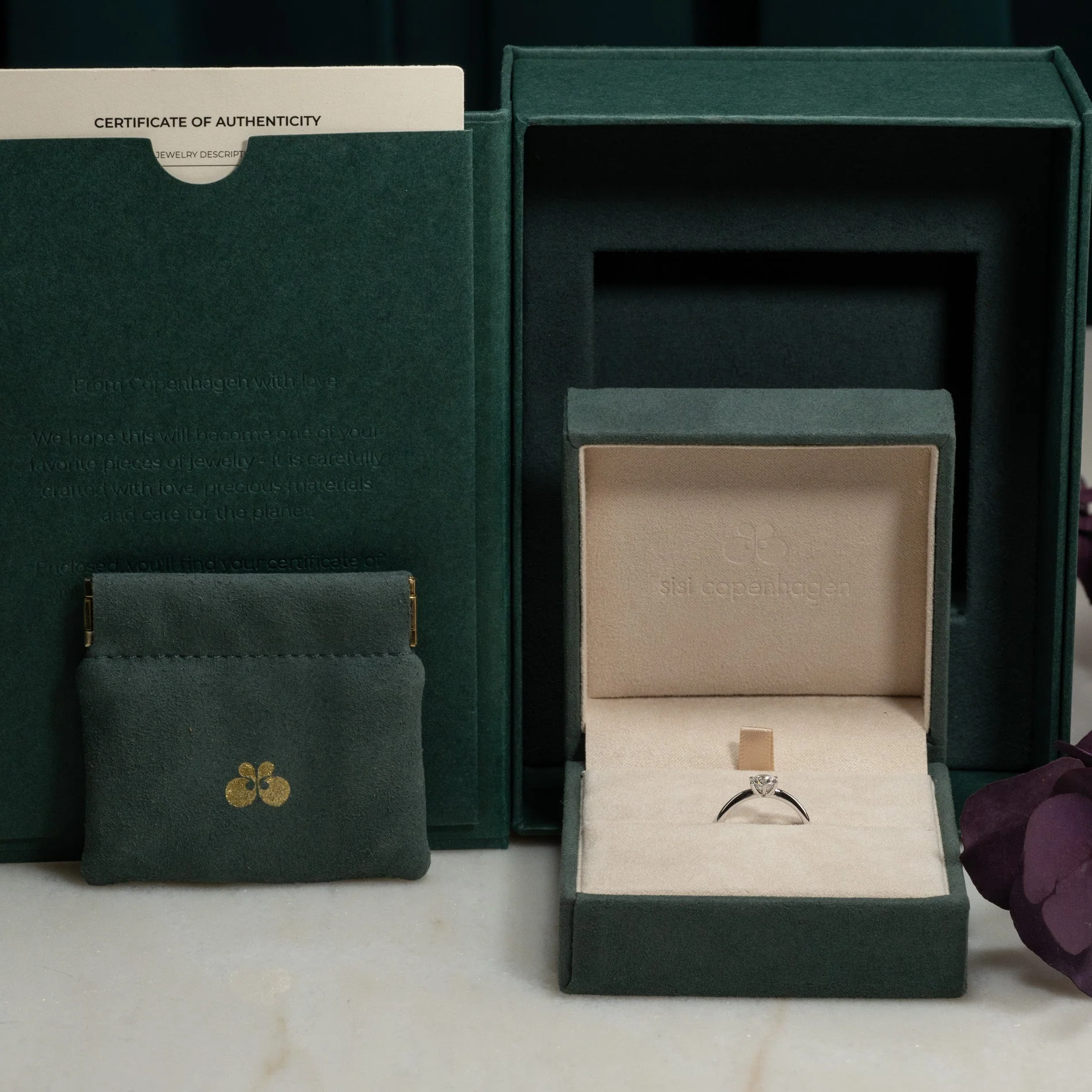 CLASSIC SOLITAIRE 6-PRONG LAB-DIAMOND RING - 0.5ct - WG - Image 10