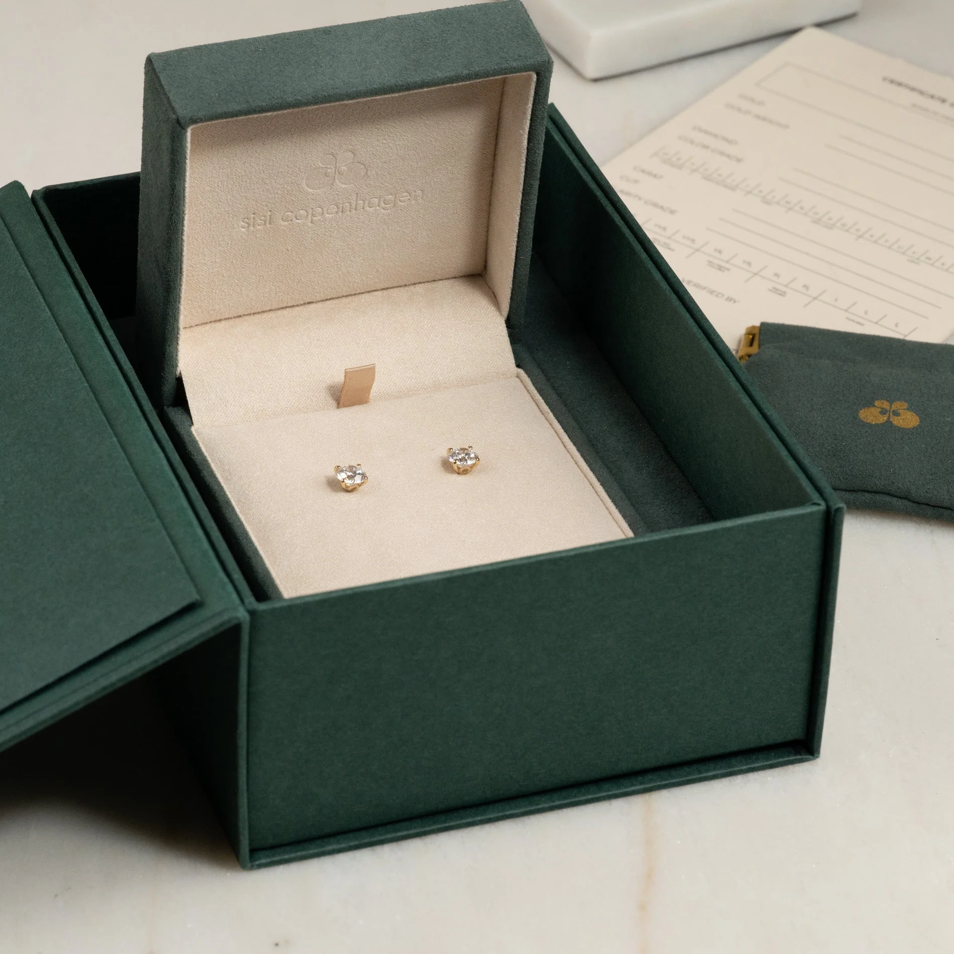 CLASSIC SOLITAIRE LAB-DIAMOND STUD EARRING - 2.0ct - YG - Image 10
